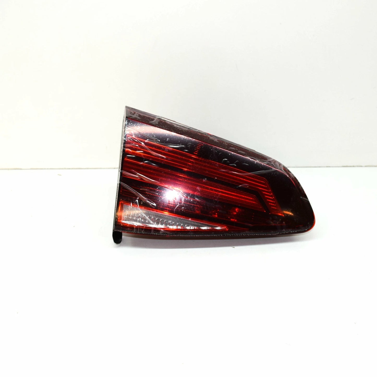 NEW VOLKSWAGEN GOLF MK7 5G REAR LEFT LED INNER TAILLIGHT LHD 5G0945093AG