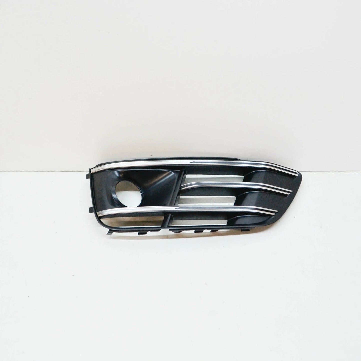 NEW AUDI SQ5 FRONT BUMPER FOG LIGHT GRILL LEFT SIDE 80A807679PRU6 2018