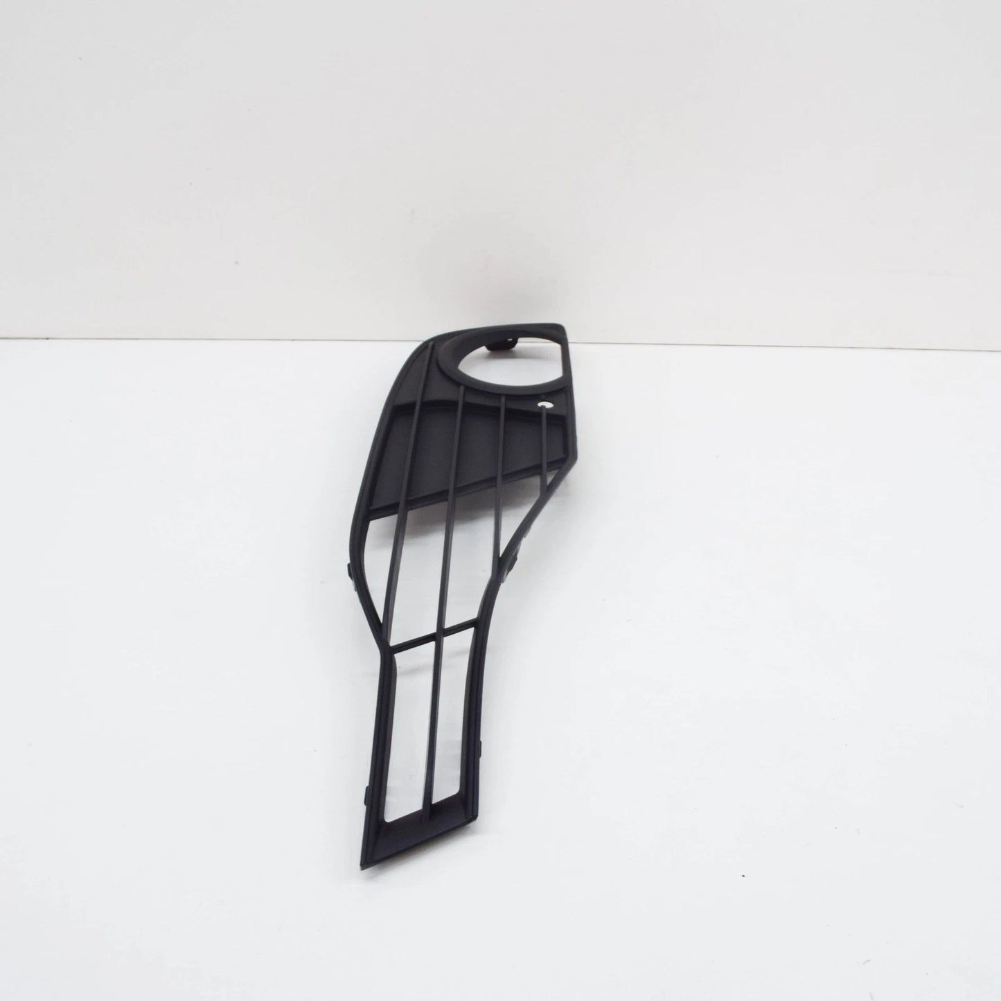 NEW BMW 3 F30 RIGHT FOG LIGHT GRILLE 51117255370 7255370 2014 ORIGINAL