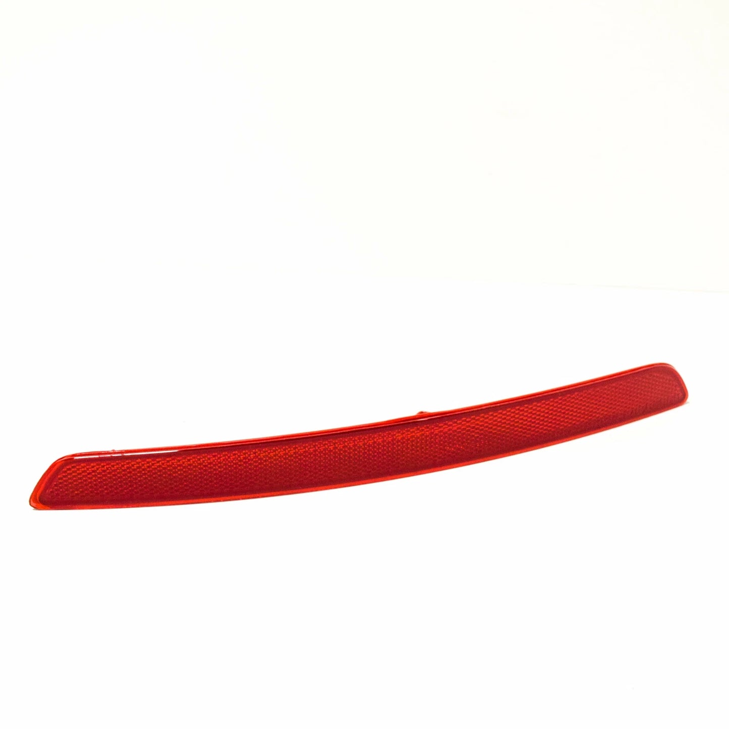 NEW VOLKSWAGEN BEETLE 5C REAR BUMPER RIGHT REFLECTOR 5C5945106