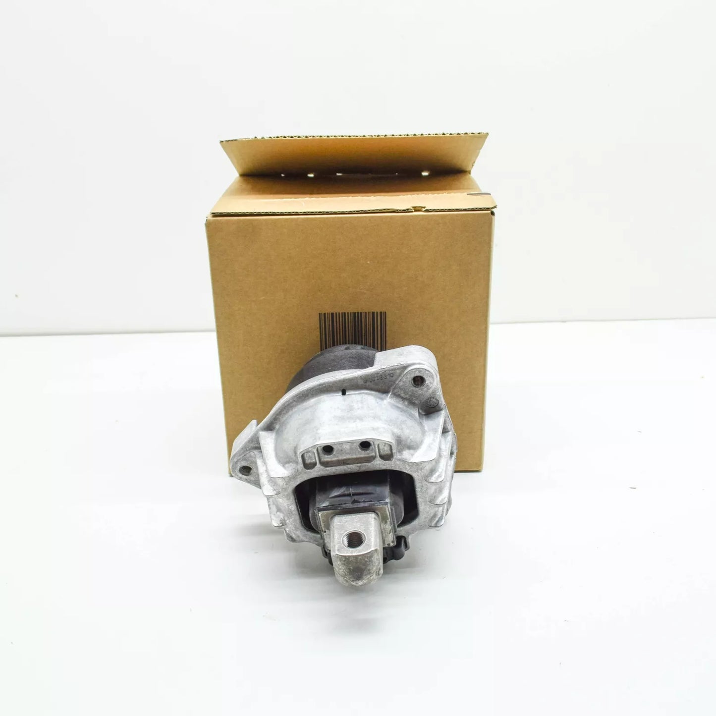 NEW BMW 6 F12 RIGHT ENGINE MOUNT 22116851264 6851264 4.4 PETROL ORIGINAL