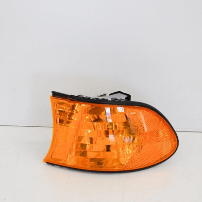 NEW BMW 7 E38 FRONT LEFT TURN LIGHT 63138379107 1315106949 ORIGINAL
