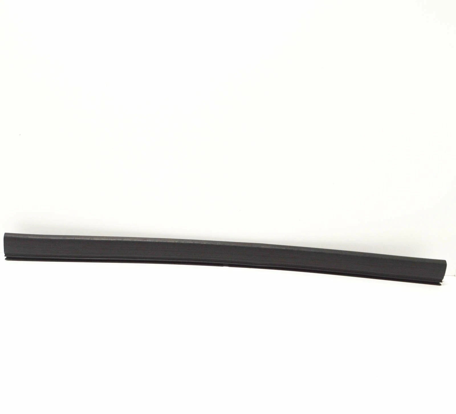 NEW BMW X5 G05 REAR BONNET HOOD SEAL 7418184 51767418184 ORIGINAL