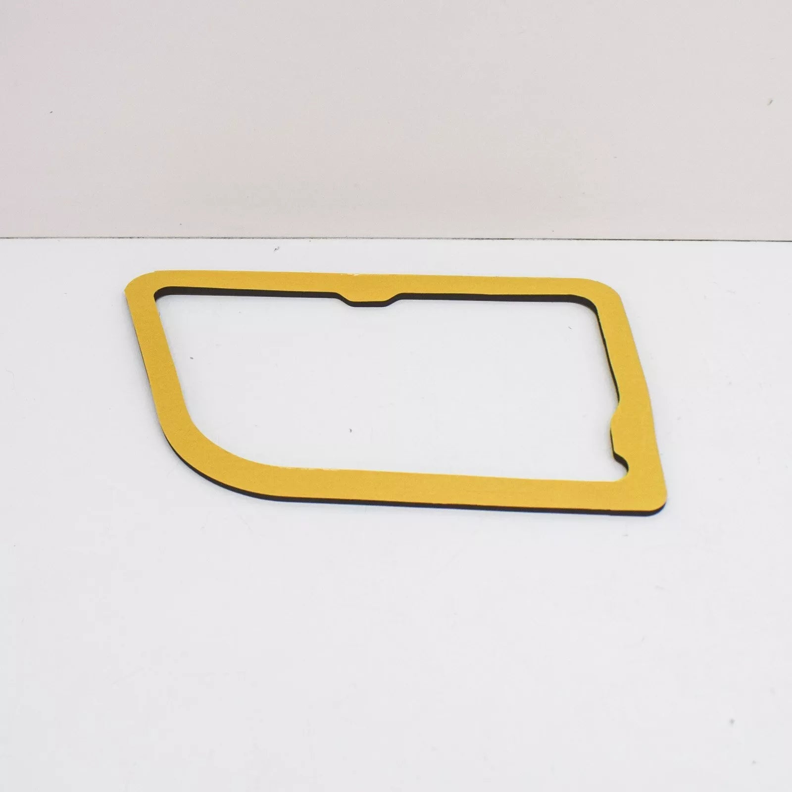 NEW BMW X5 E70 REAR RIGHT LIGHT INNER GASKET SEAL 63217288974 2010 ORIGINAL