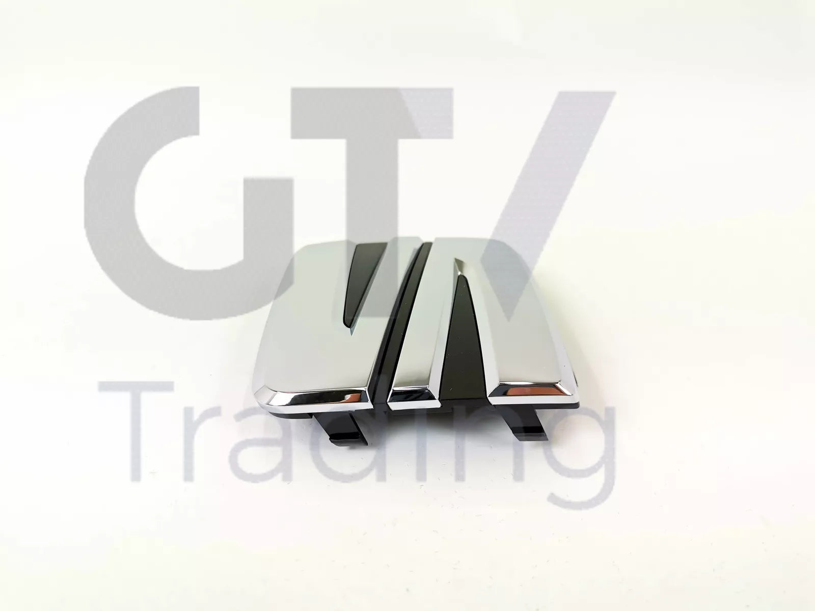 SEAT LEON 2017-2019 FRONT GRILL BADGE EMBLEM 5F0853679C2ZZ NEW