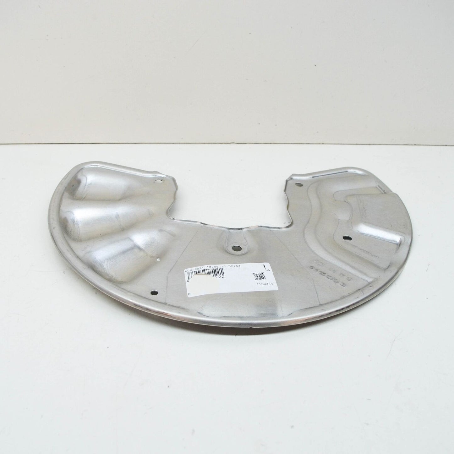 NEW MERCEDES-BENZ GLE W166 FRONT LEFT PROTECTION PLATE A1664210120 ORIGINAL