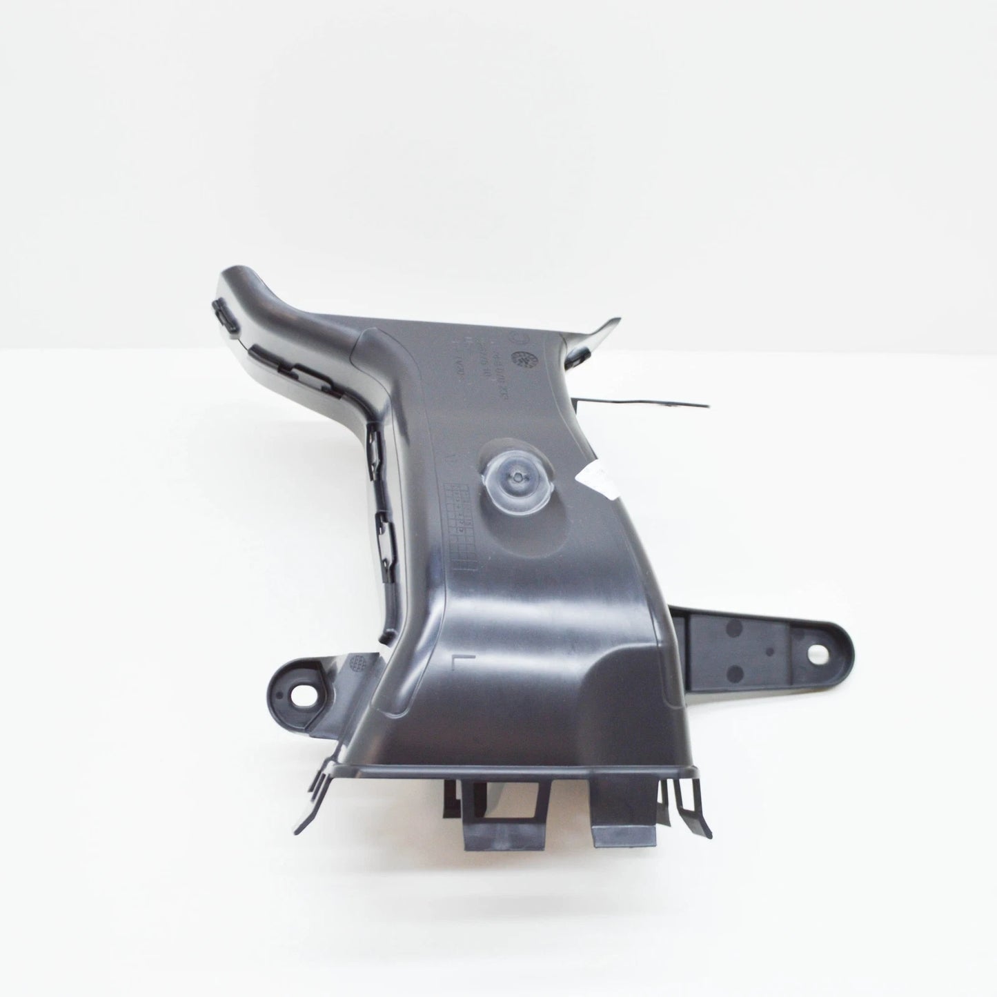 NEW BMW X6 G06 LEFT FRONT AIR INTAKE PIPE 51748070233 8070233 2021 ORIGINAL