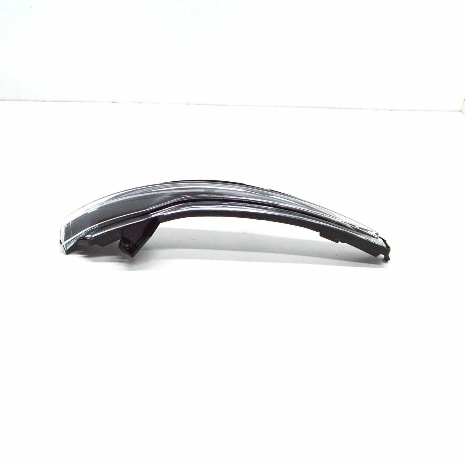 NEW MB C-CLASS W205 LEFT WING MIRROR TURN INDICATOR A0999067101 2016
