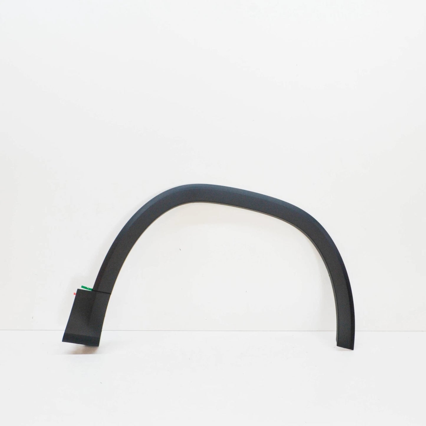 NEW MB GLB X247 FRONT RIGHT FENDER WHEEL ARCH COVER A2478850122 ORIGINAL