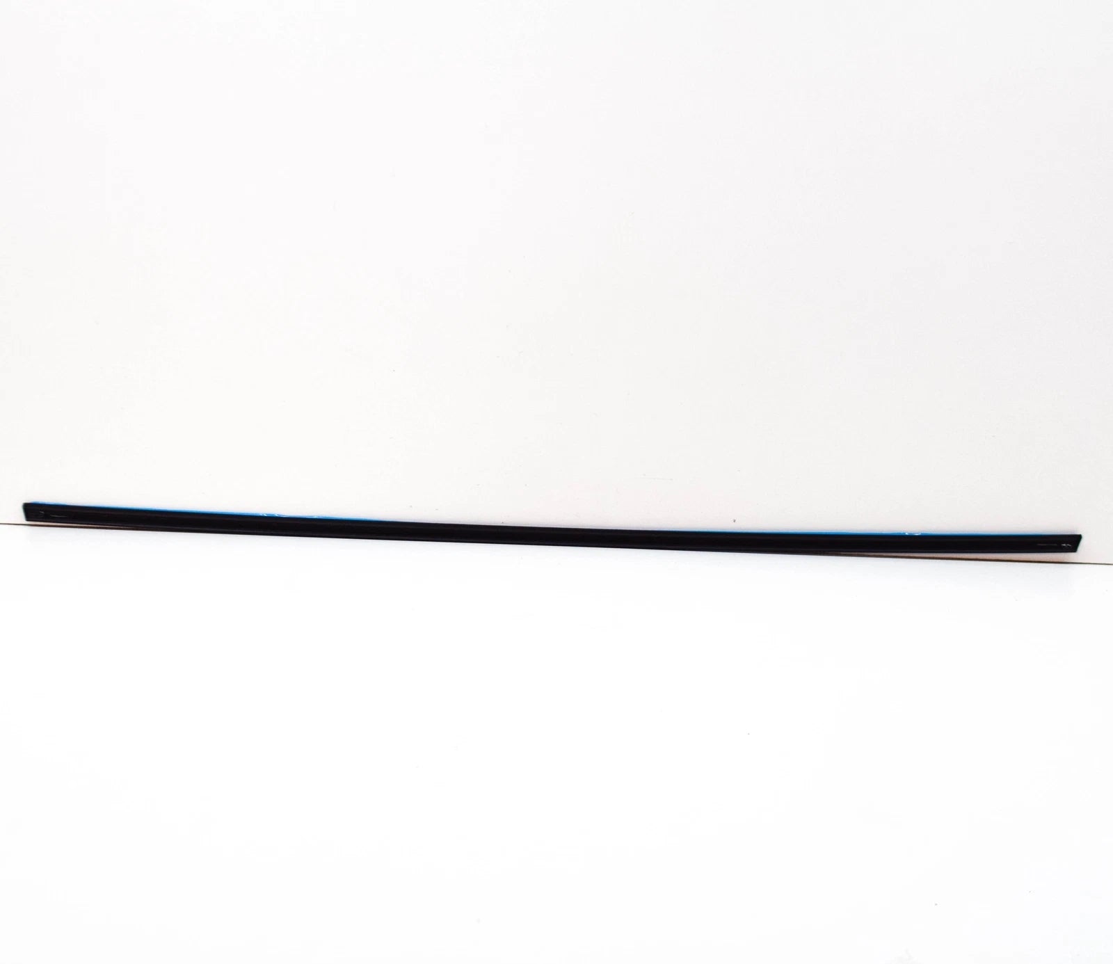 NEW VW TIGUAN AD REAR LEFT DOOR WINDOW REVEAL UPPER MOLDING 5NN8396437Z7