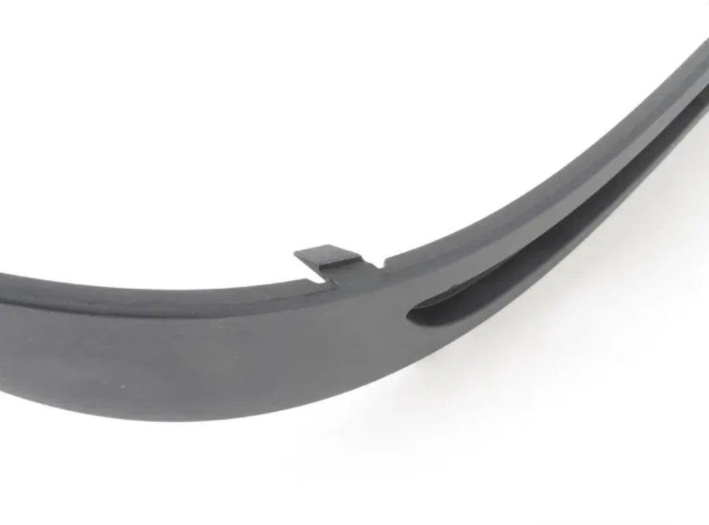 NEW BMW 3 CABRIO E46 REAR BUMPER CENTER MOLDING 7065479 51127065479 ORIGINAL