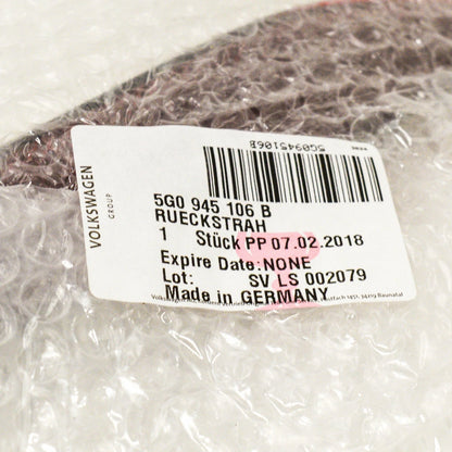 NEW VW GOLF MK7 R-LINE REAR BUMPER TINTED RIGHT REFLECTOR 5G0945106B