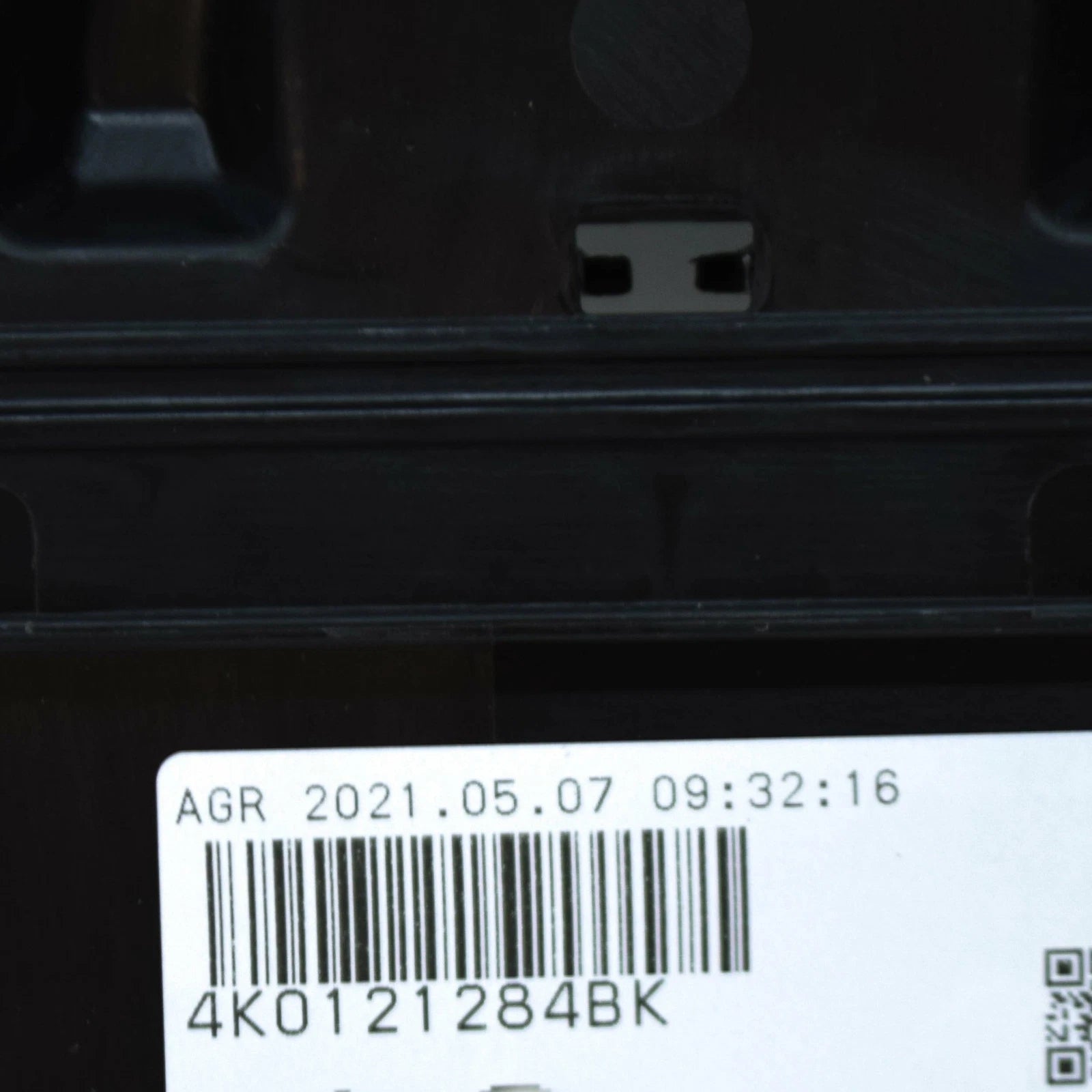 NEW AUDI A6 S6 C8 FRONT RIGHT RADIATOR AIR DUCT 4K0121284BK ORIGINAL