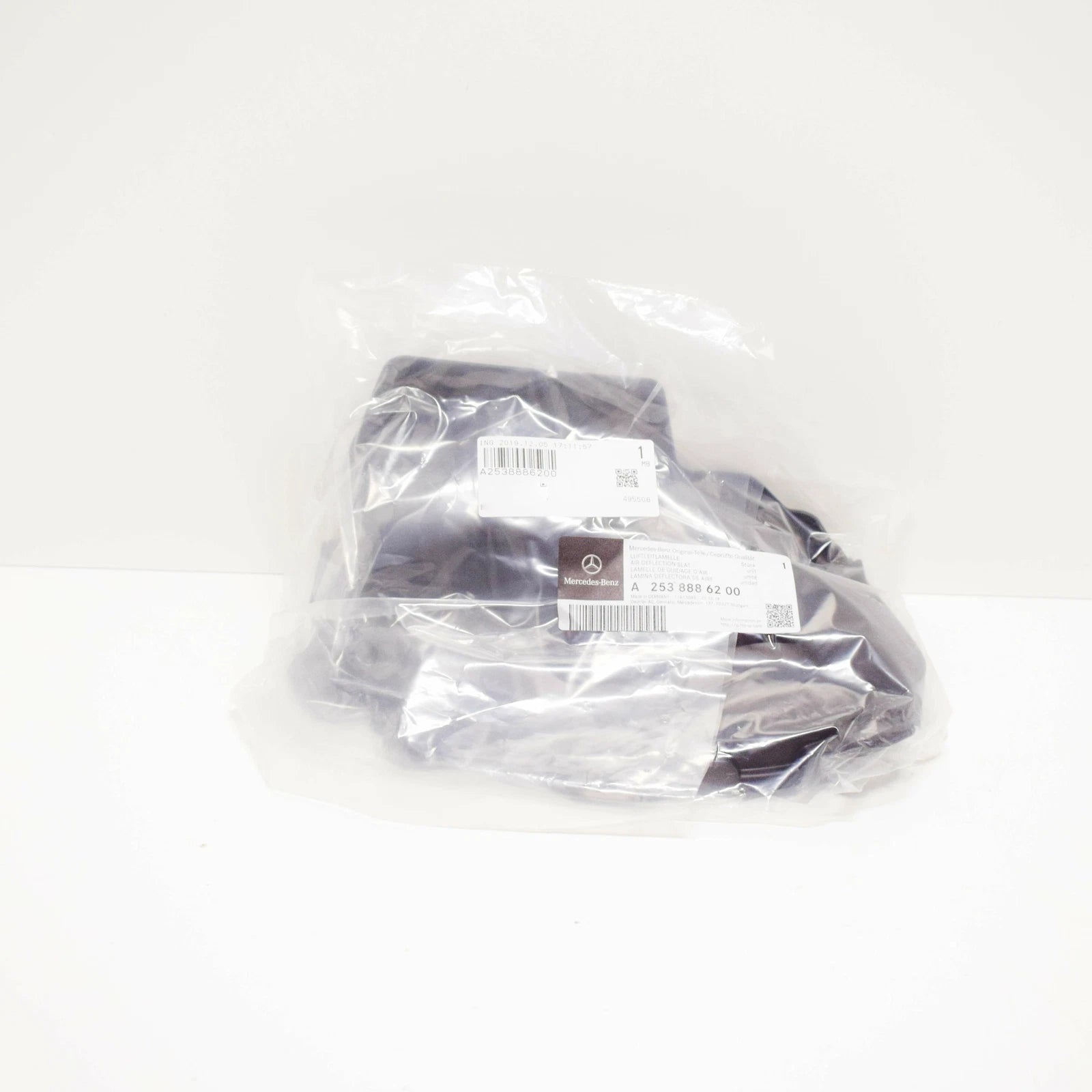 NEW MERCEDES-BENZ GLC C253 FRONT RIGHT AIR FLOW SERRATION A2538886200 ORIGINAL