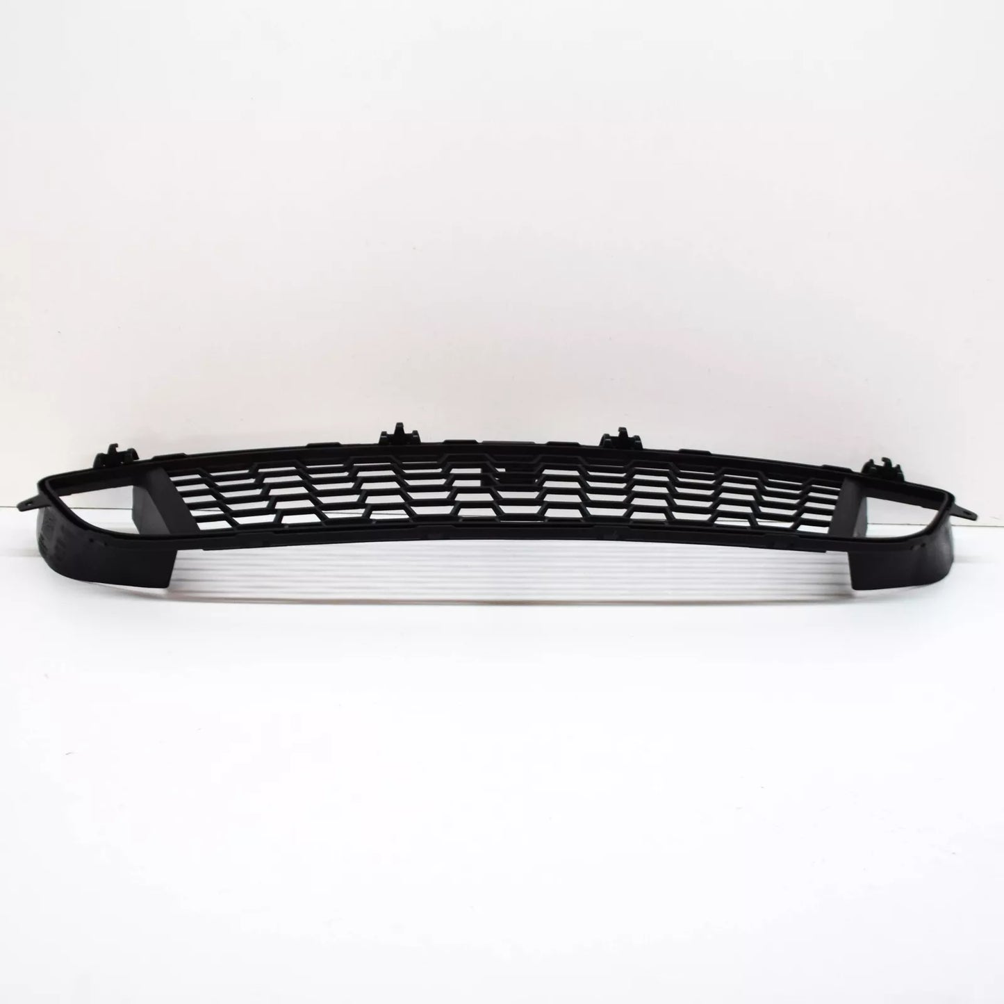 NEW BMW 2 F22 FRONT M SPORT BUMPER LOWER CENTER GRILLE 51118055434 2015 ORIGINAL