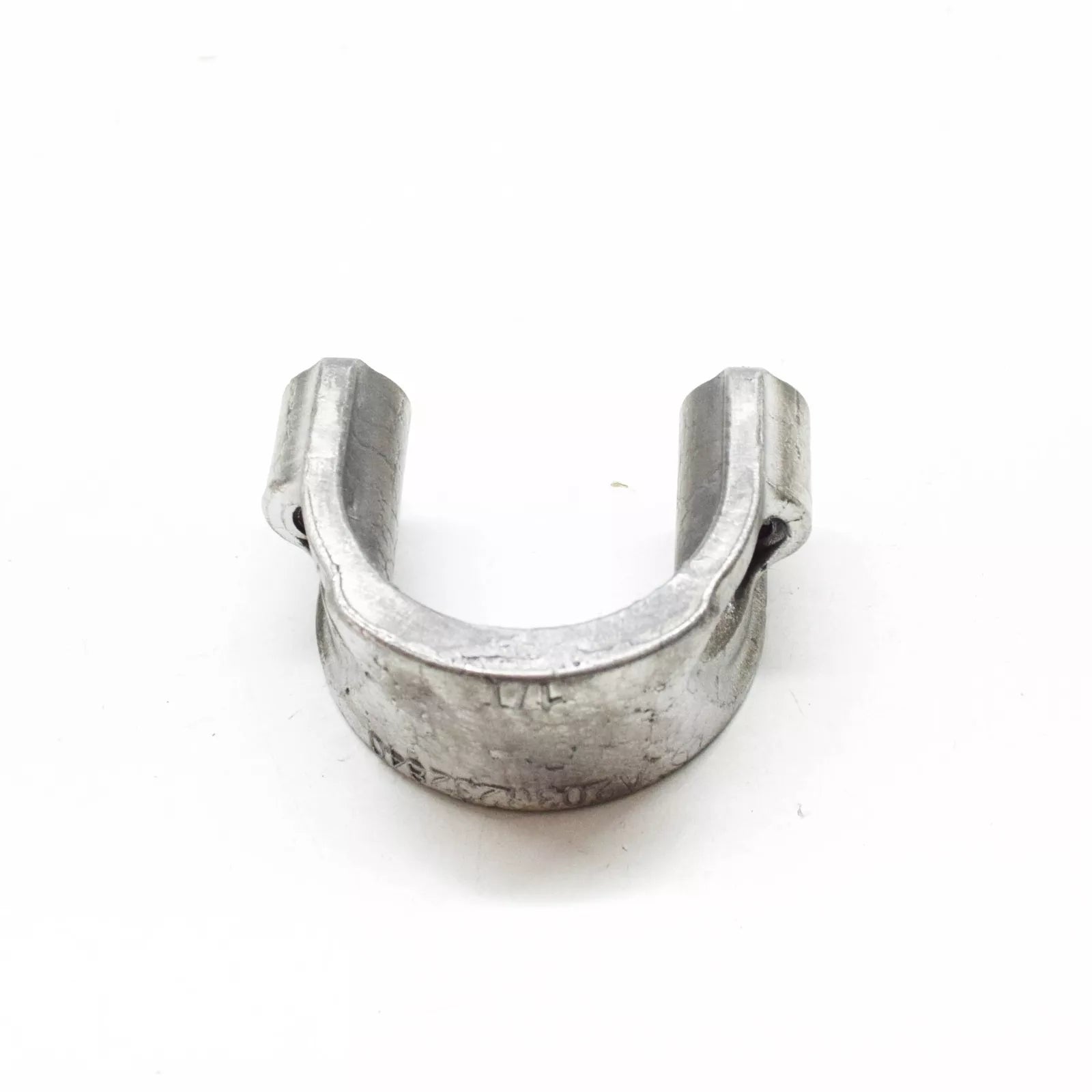 NEW MERCEDES-BENZ C W203 FRONT STABILIZER BAR BRACKET A2033232840 ORIGINAL