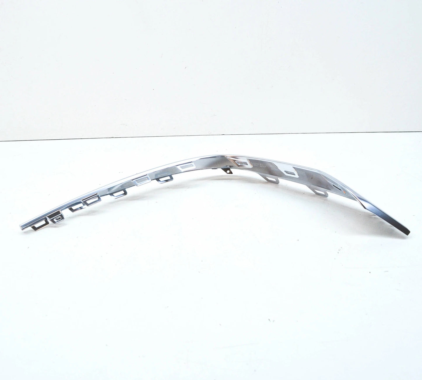 NEW AUDI A4 B9 REAR RIGHT BUMPER LOWER MOLDING 8W08535563Q7