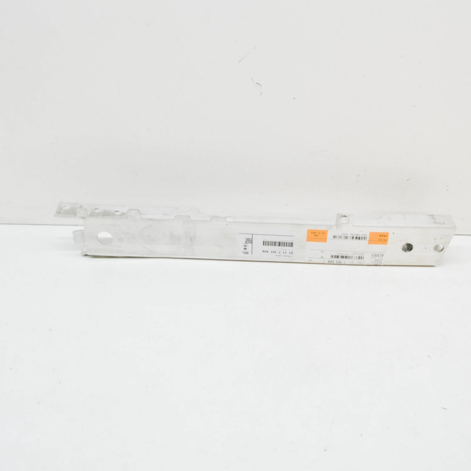 NEW BMW 2 F45 FRONT BUMPER RIGHT LOWER ADAPTER 51117301604 7301604 2015 ORIGINAL