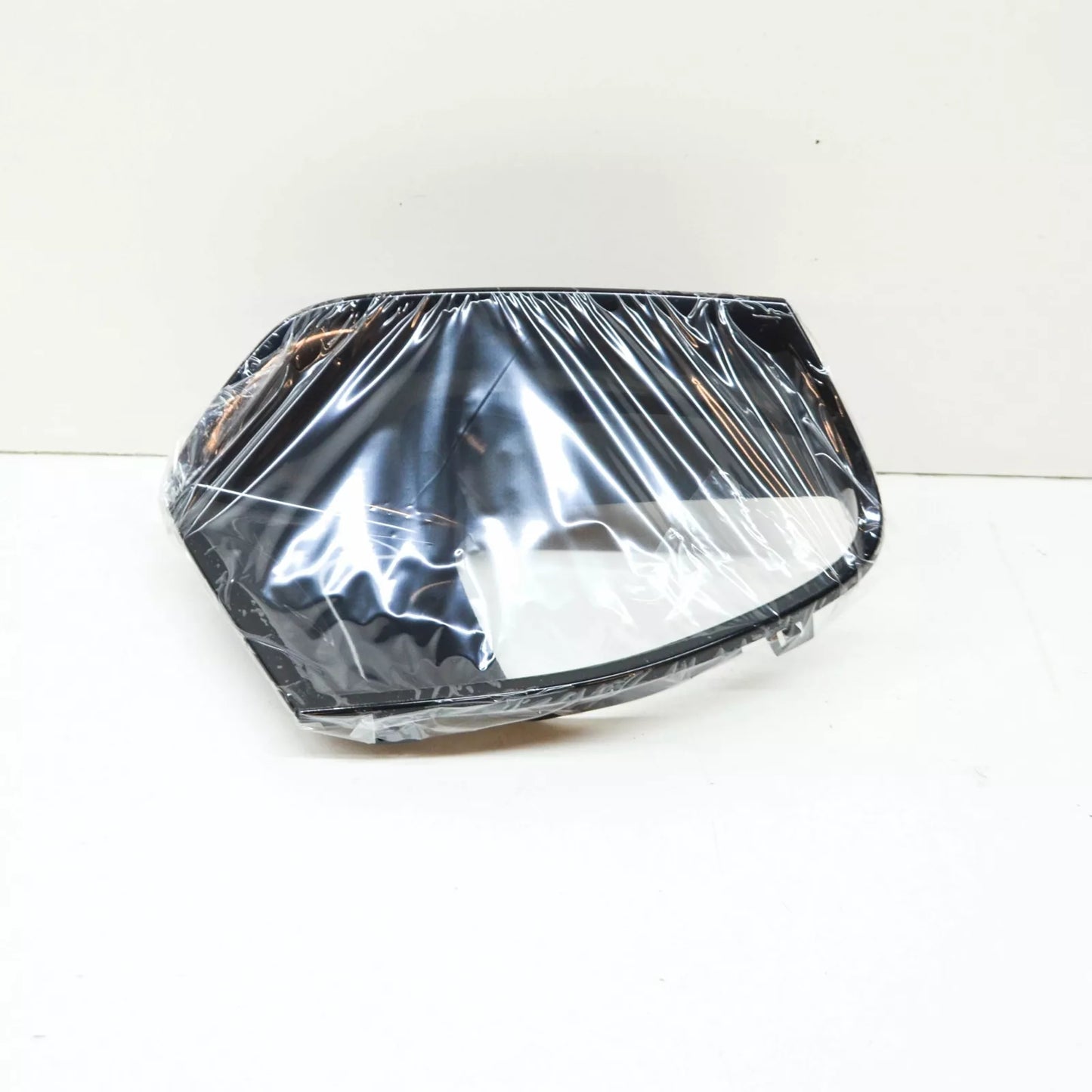 NEW BMW 3 G20 FRONT BUMPER LOWER RIGHT AIR INLET FINISHER 51117471518 ORIGINAL