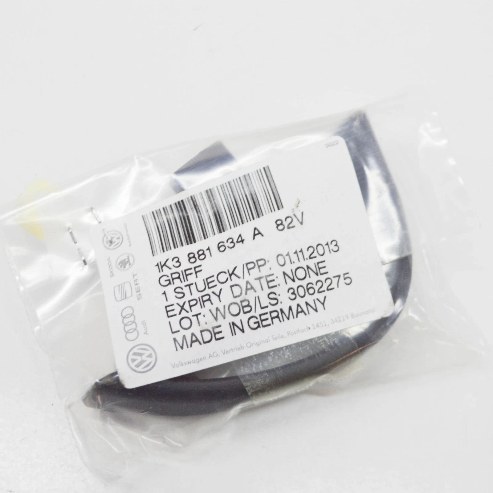 NEW VW GOLF VI 5K MK6 FRONT RIGHT SEAT BACKREST HANDLE 1K3881634A82V ORIGINAL