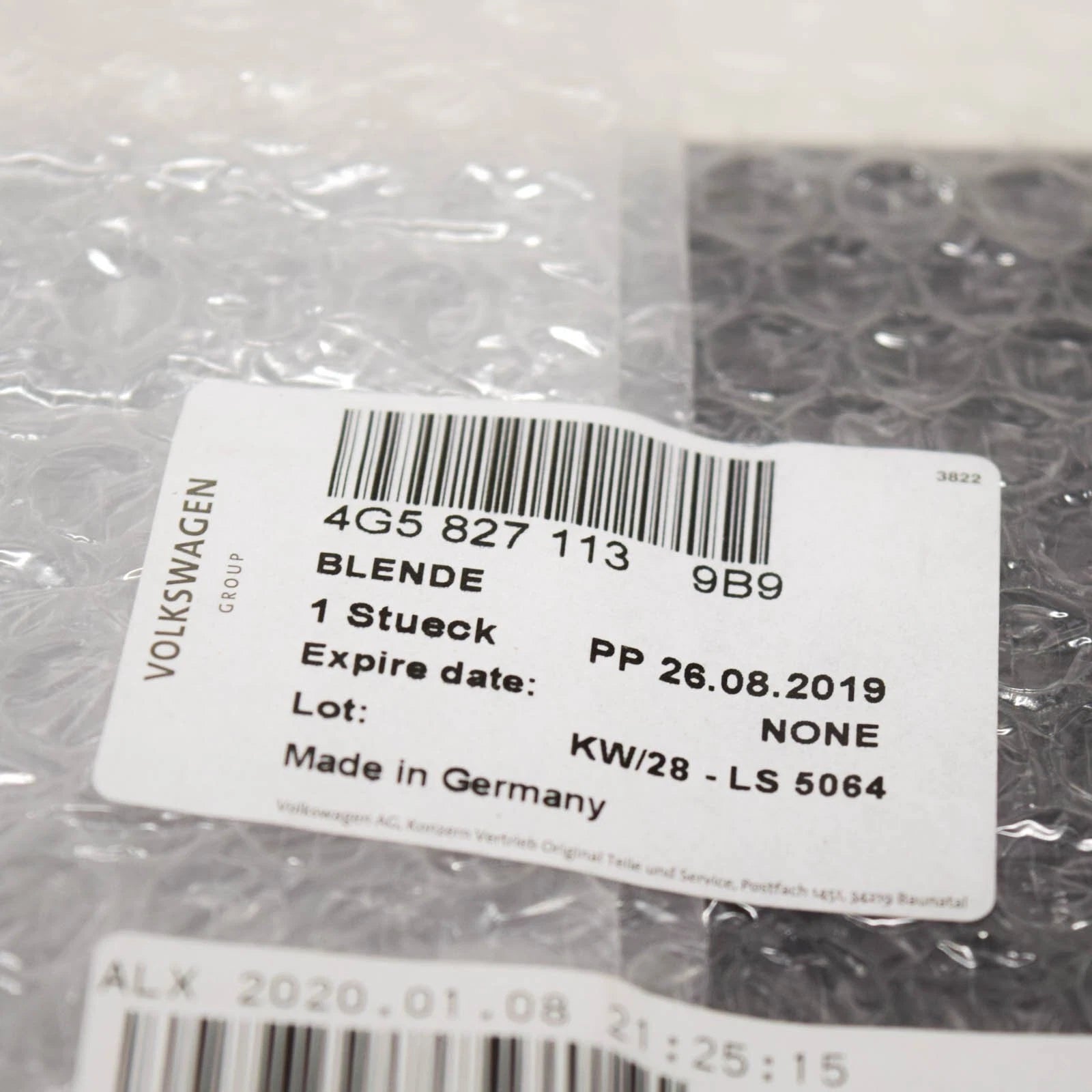 NEW AUDI A6 REAR LICENSE PLATE TRIM 4G58271139B9