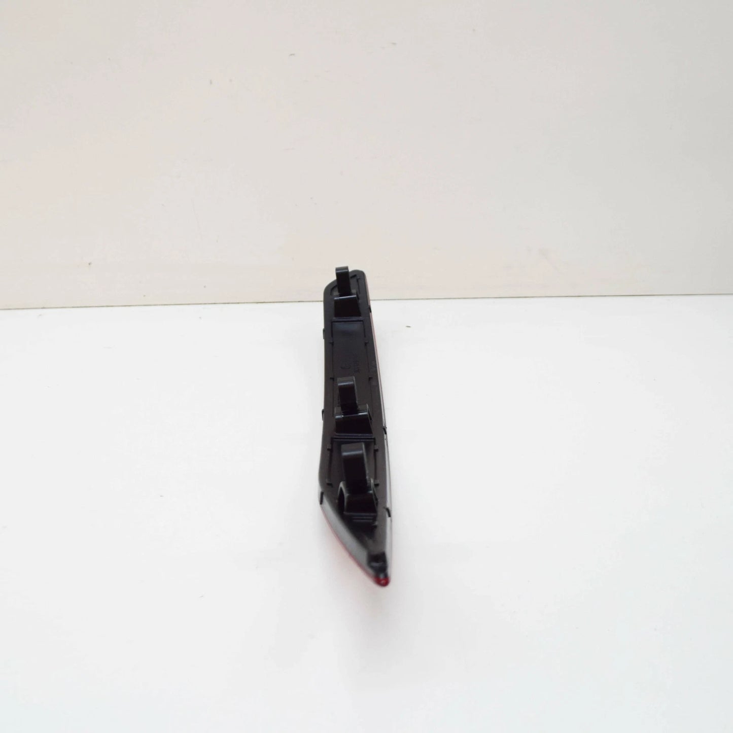 NEW VW GOLF SPORTSVAN MK7 REAR RIGHT BUMPER REFLECTOR 510945106