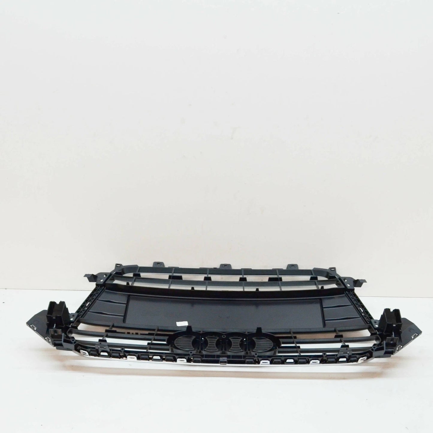 NEW AUDI A4 B8 FRONT BUMPER CENTER GRILLE 8K0853651ET94