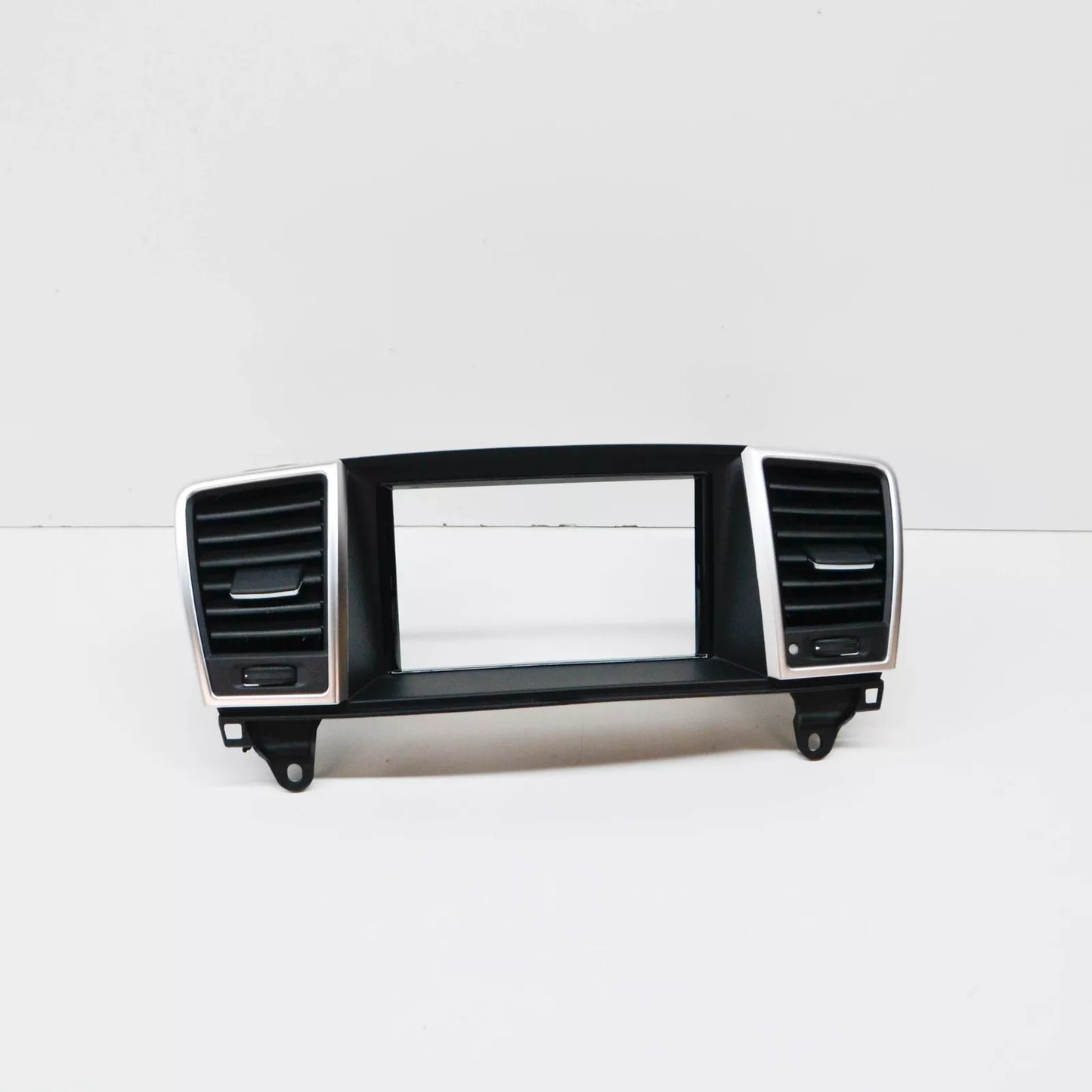 NEW MERCEDES-BENZ GL X166 DASHBOARD CENTER AIR VENT A16683063012A17 ORIGINAL