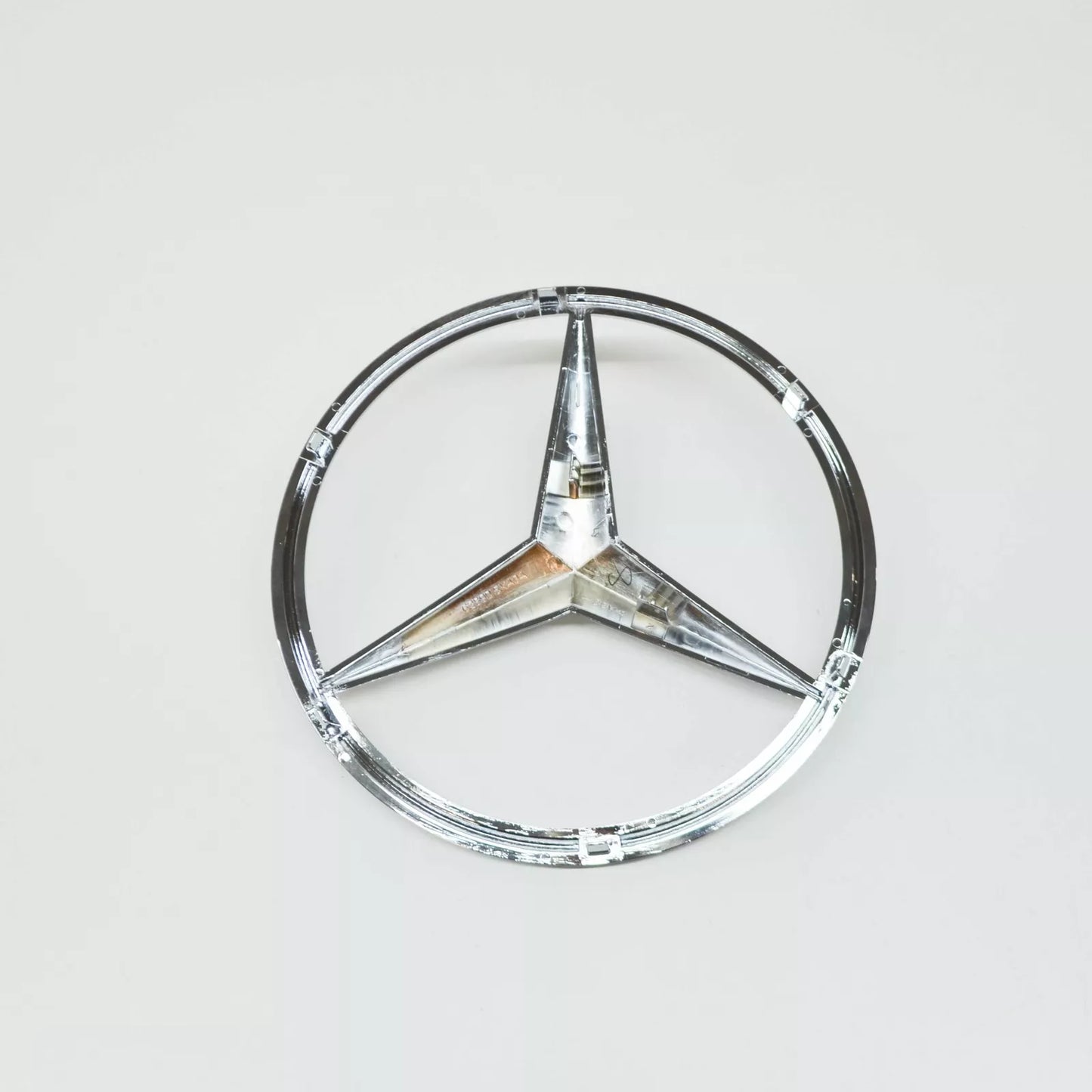 NEW MERCEDES-BENZ X W470 FRONT RADIATOR GRILLE EMBLEM BADGE A4708172800 ORIGINAL