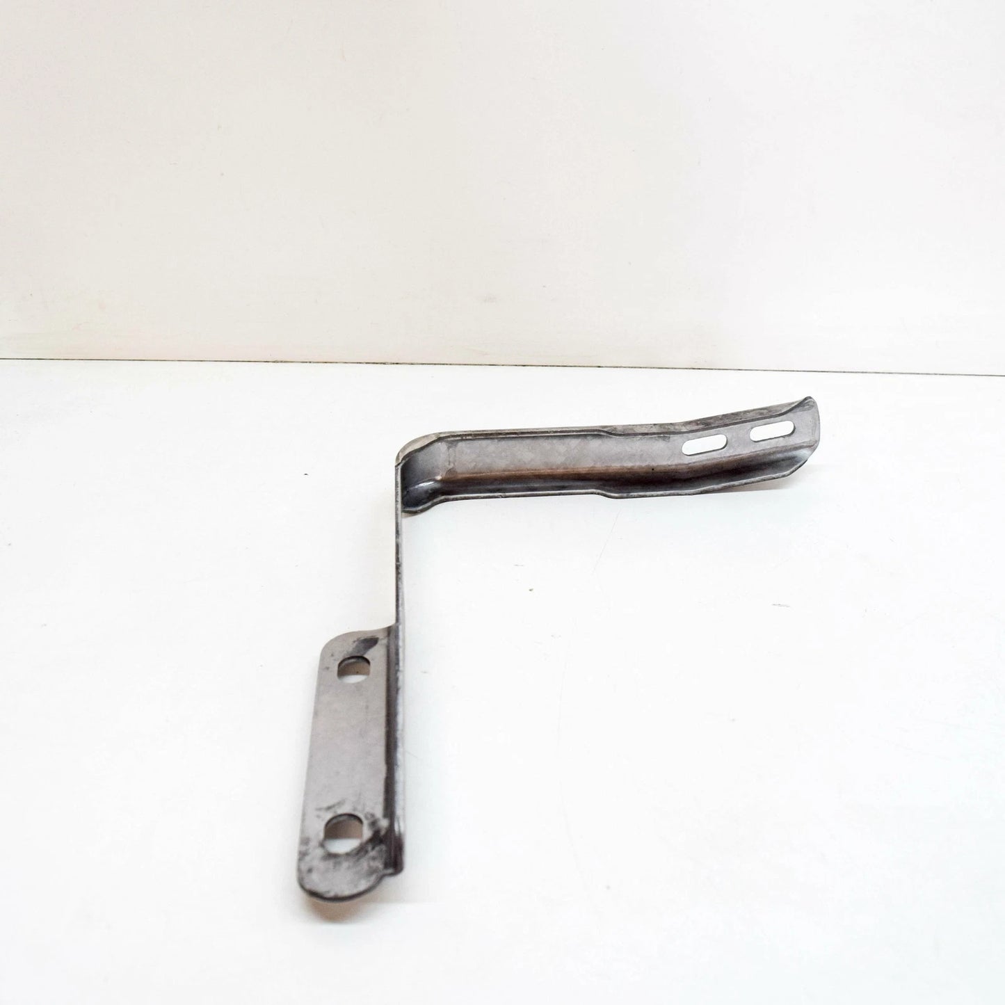 NEW MERCEDES-BENZ SPRINTER 906 EXHAUST SYSTEM BRACKET A9064922041 ORIGINAL