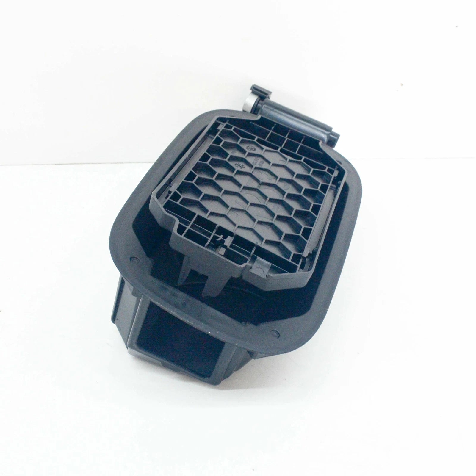 NEW MB GLC X253 REAR FUEL TANK FILLER RECESS A2536305902