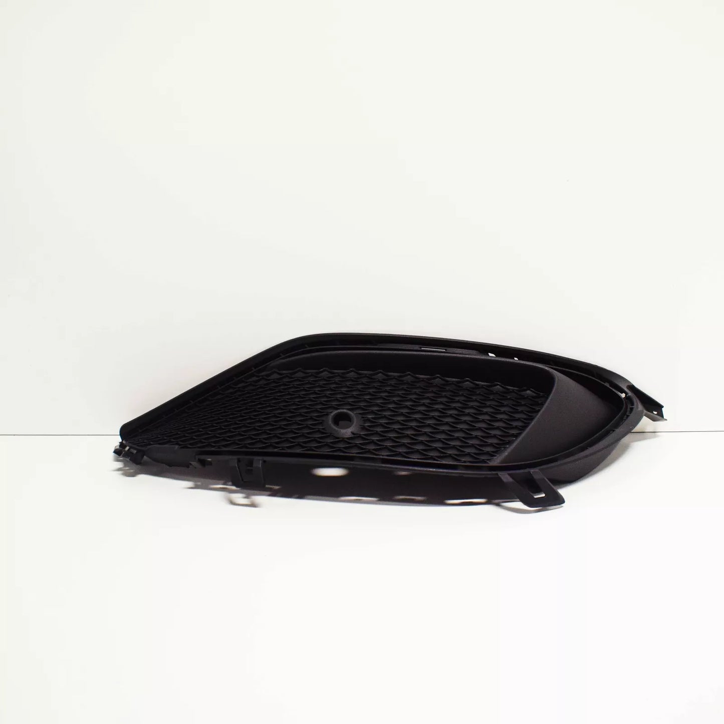 NEW MERCEDES-BENZ CLA COUPE C117 FRONT LEFT BUMPER COVER A1178857500