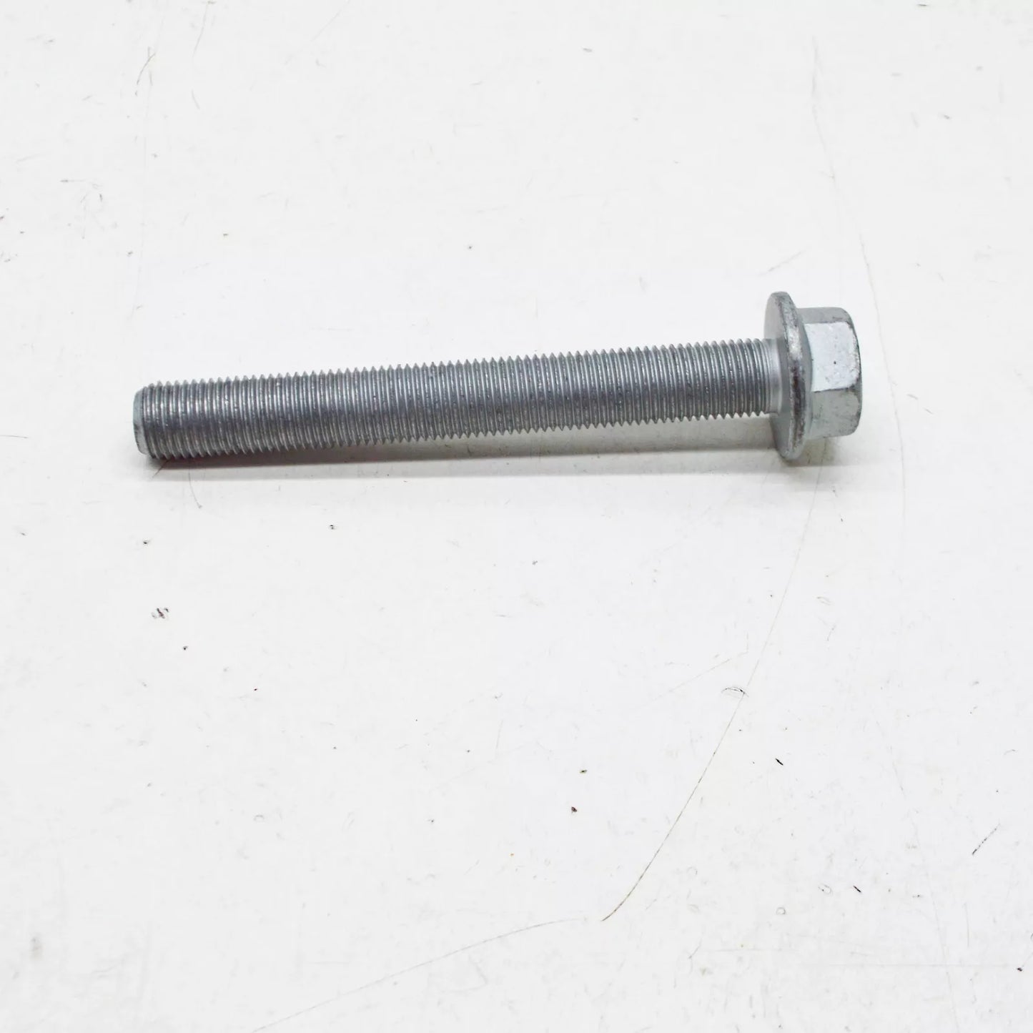 NEW BMW 1 E81 REAR AXLE CARRIER BOLT SCREW 33306785433 ORIGINAL