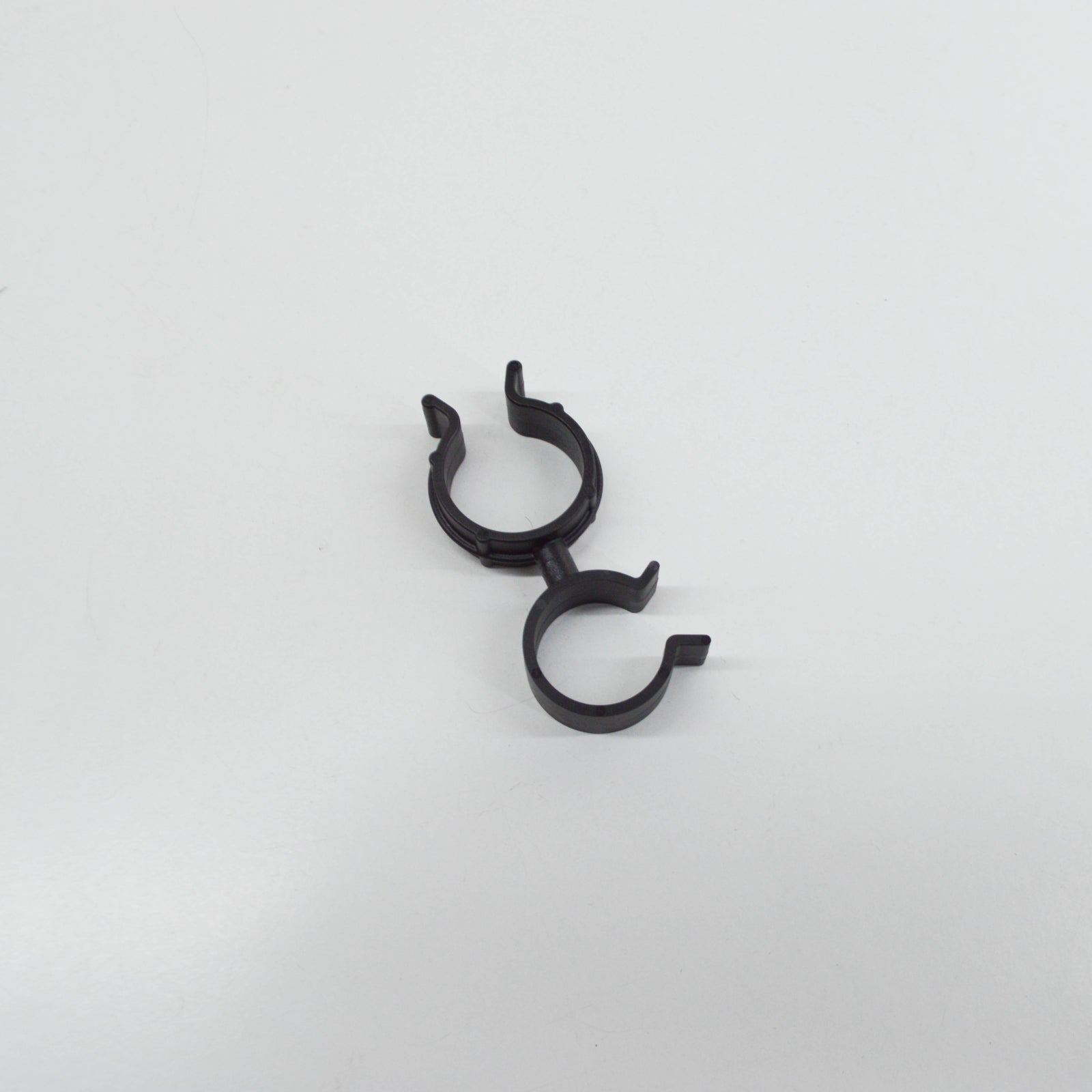 new bmw 7 f01, f02 cooling system spacer holder 7545388 11537545388 original