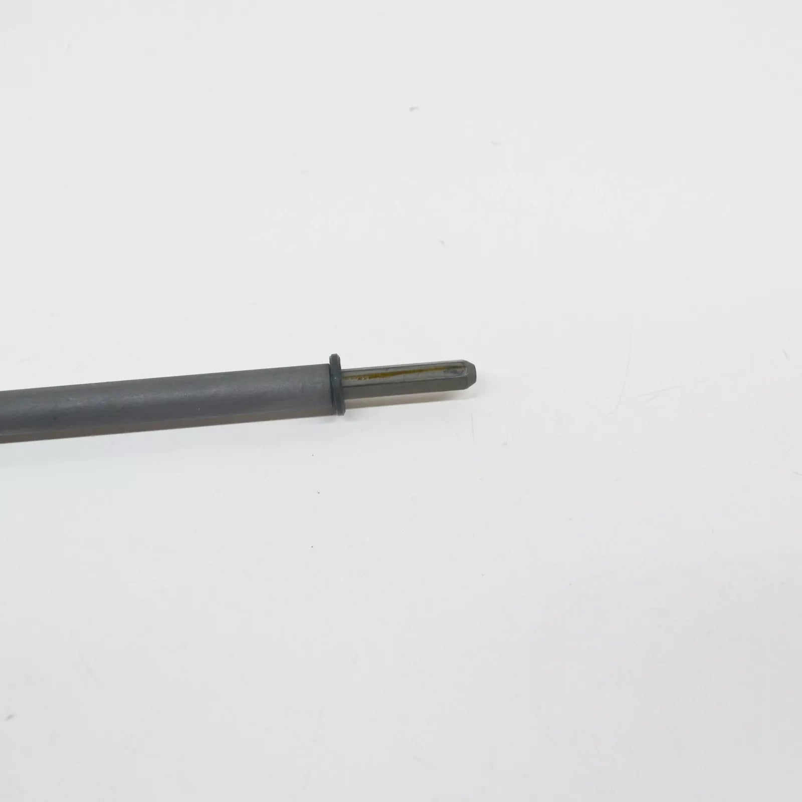 NEW AUDI A3 8P OIL PUMP FOLLOWER 021115279 ORIGINAL