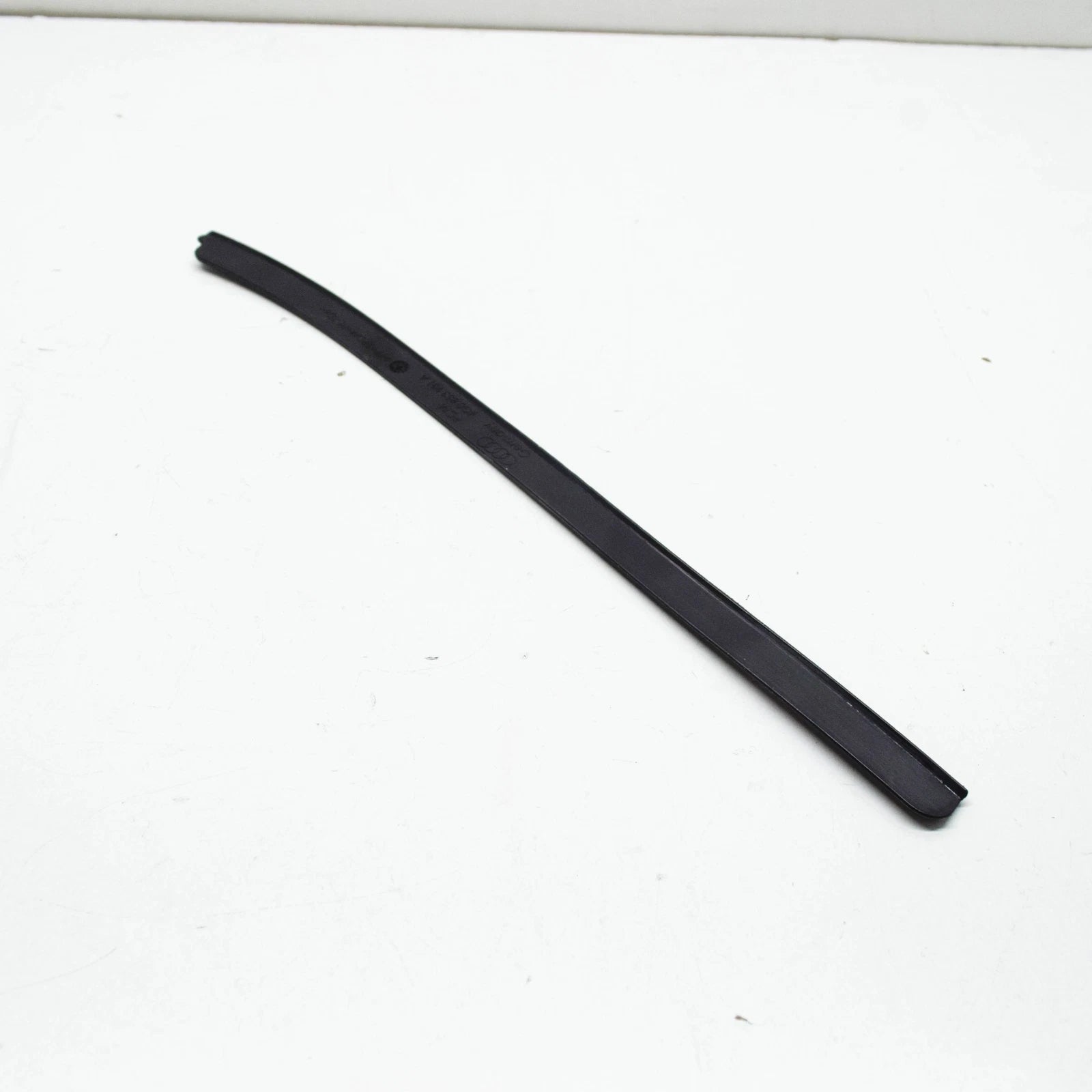 NEW AUDI A6 AVANT C7 FRONT LEFT STONE CHIP GUARD 4G0853931A ORIGINAL