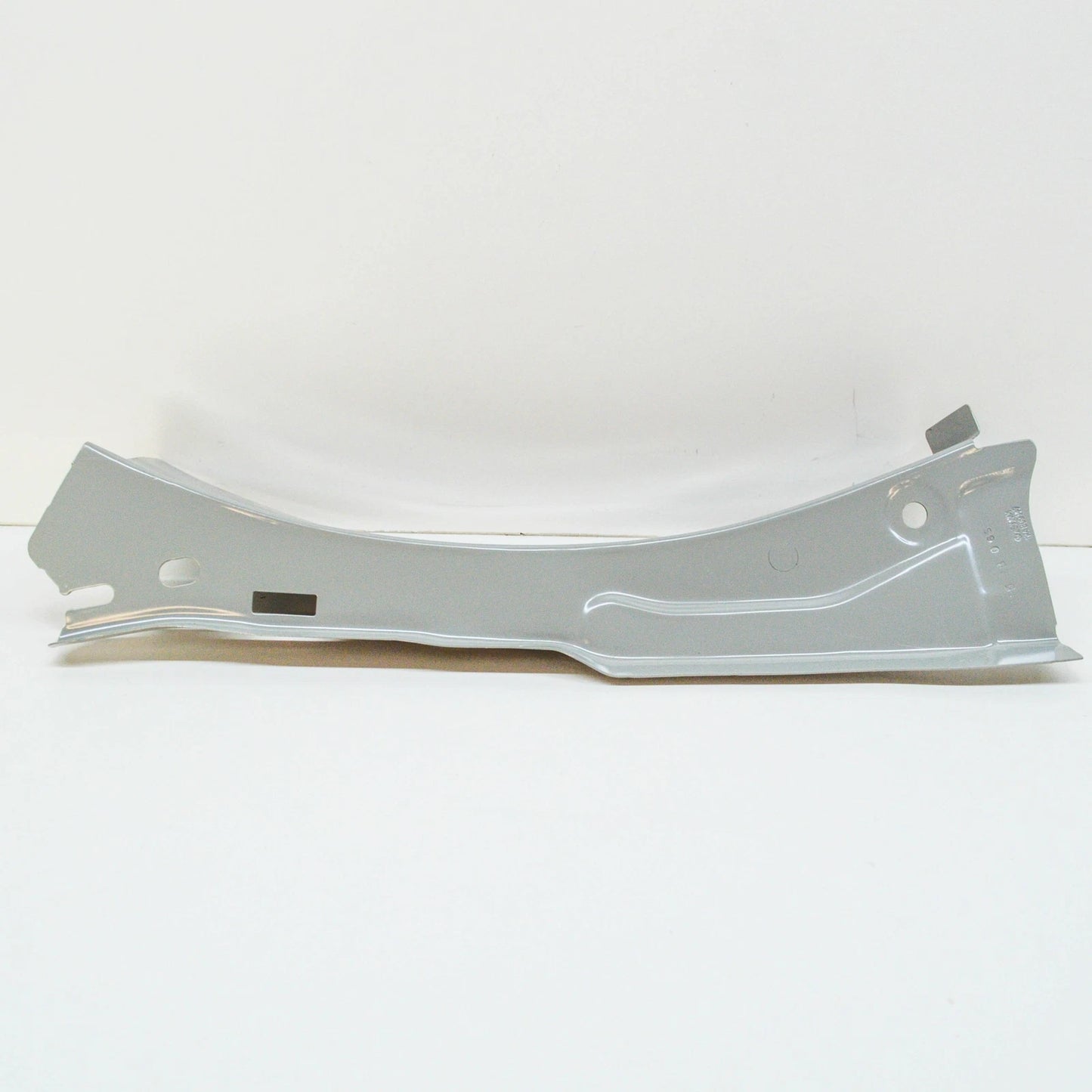 NEW VW JETTA MK7 A7 FRONT LEFT FENDER APRON REINFORCEMENT 17A809147 ORIGINAL