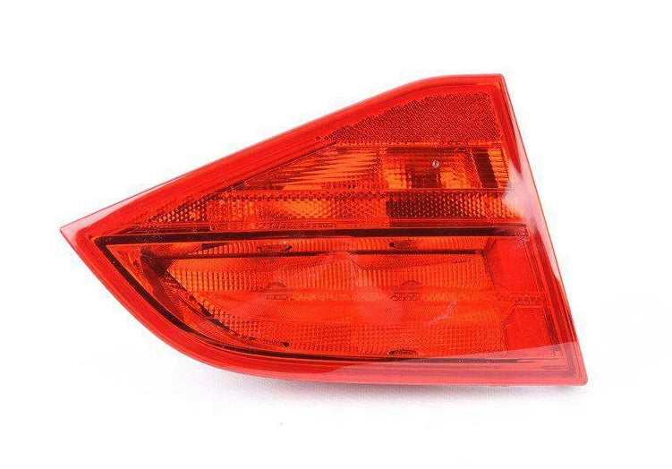 NEW AUDI A4 B8 REAR LEFT INNER TAILLIGHT 8K9945093A ORIGINAL