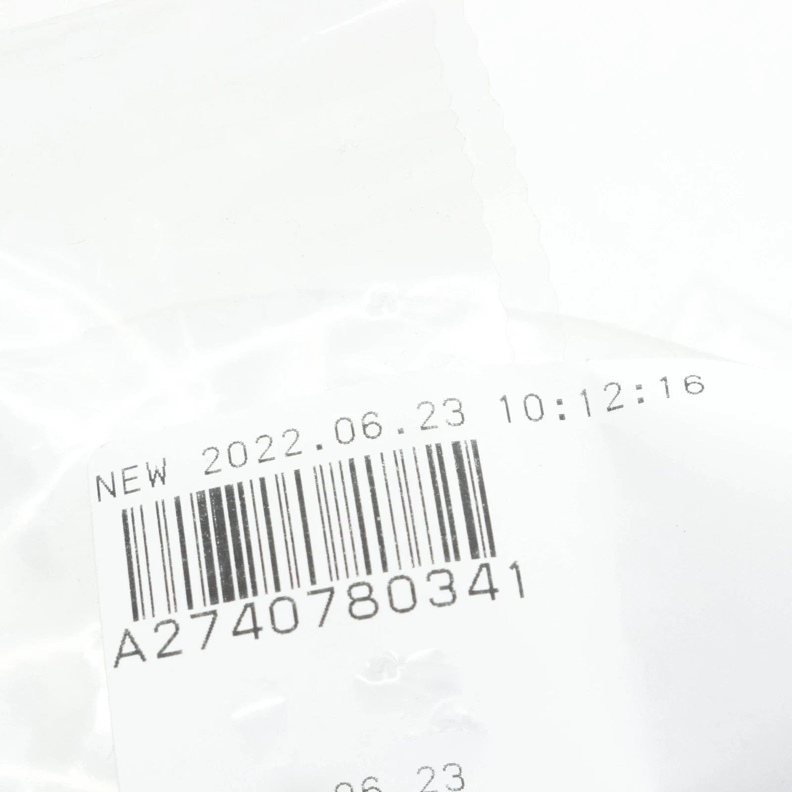 NEW MB C W205 TRANSDUCER TO CYLINDER CRANKCASE BRACKET A2740780341 ORIGINAL