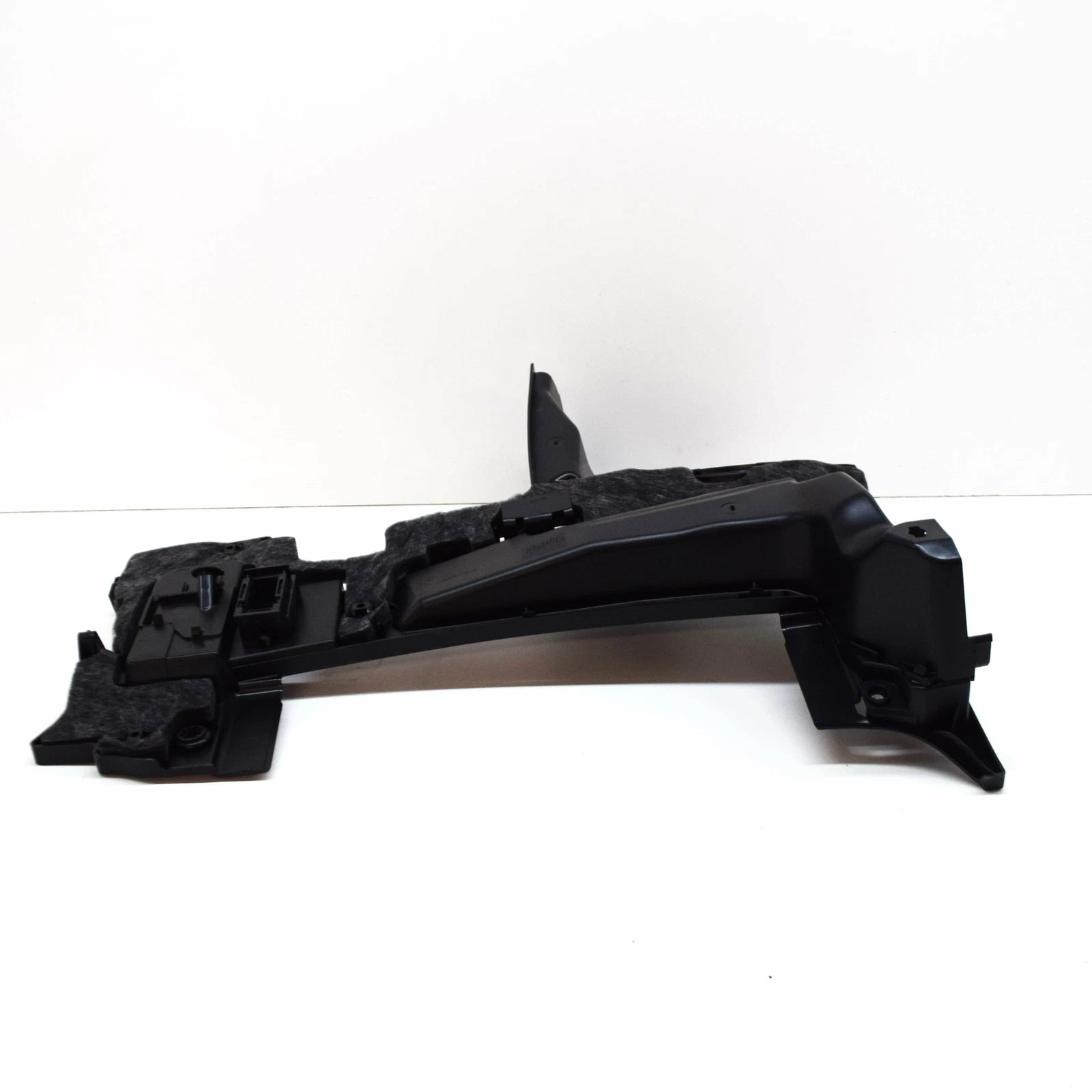 NEW MERCEDES-BENZ GLC COUPE C253 LEFT FOOTWELL COVER A2536804606