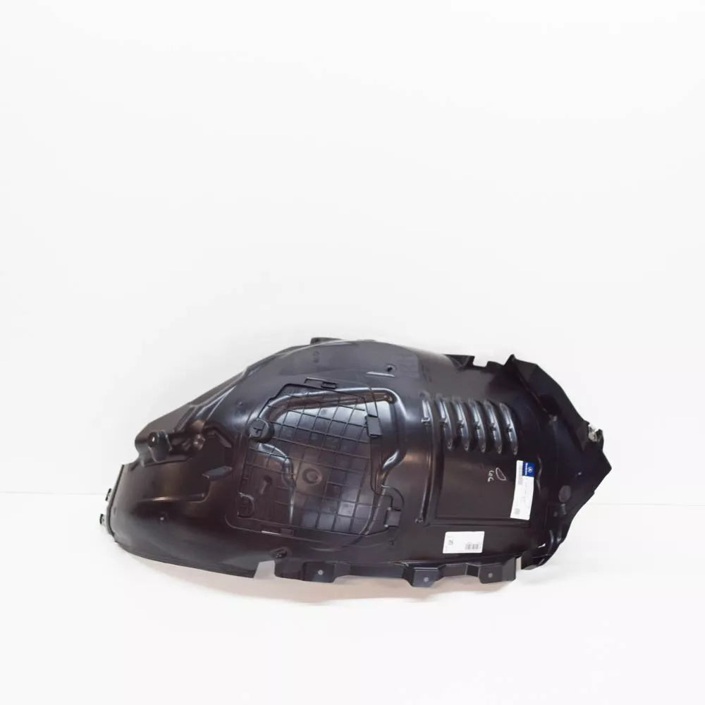 NEW MB C FRONT RIGHT WHEEL ARCH HOUSING FRONT PART W205 A2056903401 ORIGINAL