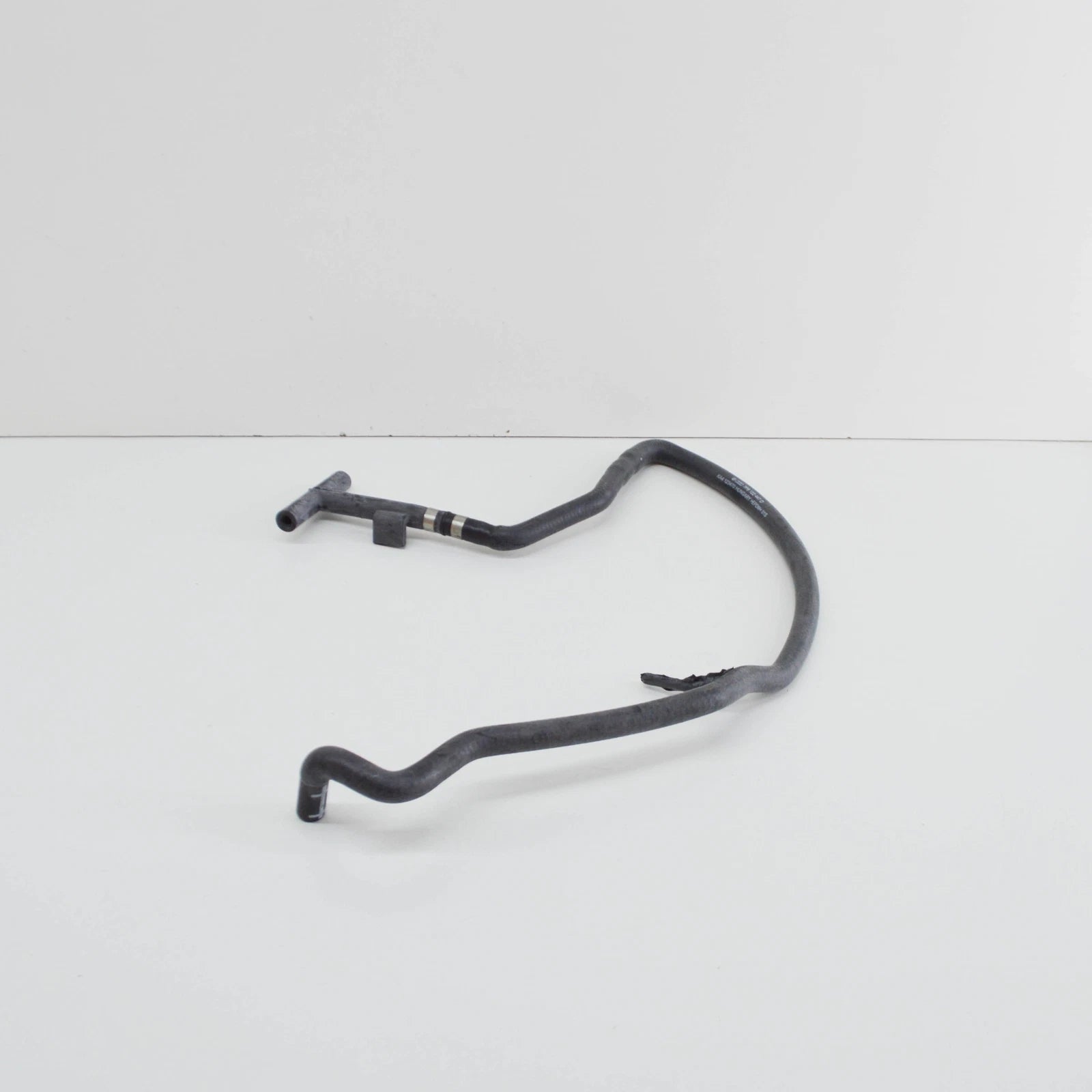 NEW VW TOUAREG 7P ENGINE COOLANT HOSE 7P6122447D ORIGINAL