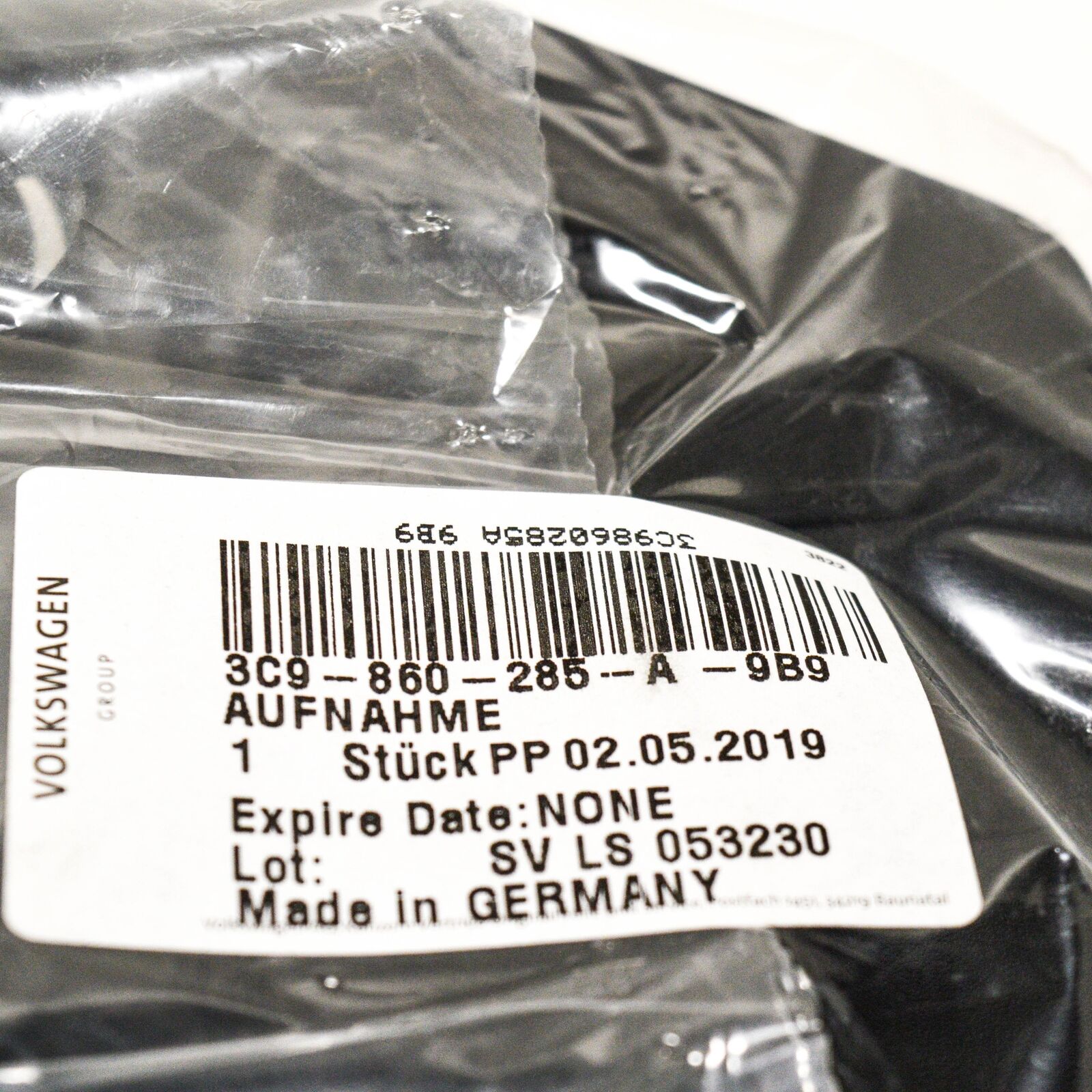 NEW VOLKSWAGEN PASSAT 3C WARNING TRIANGLE HOLDER 3C9860285A9B9 ORIGINAL