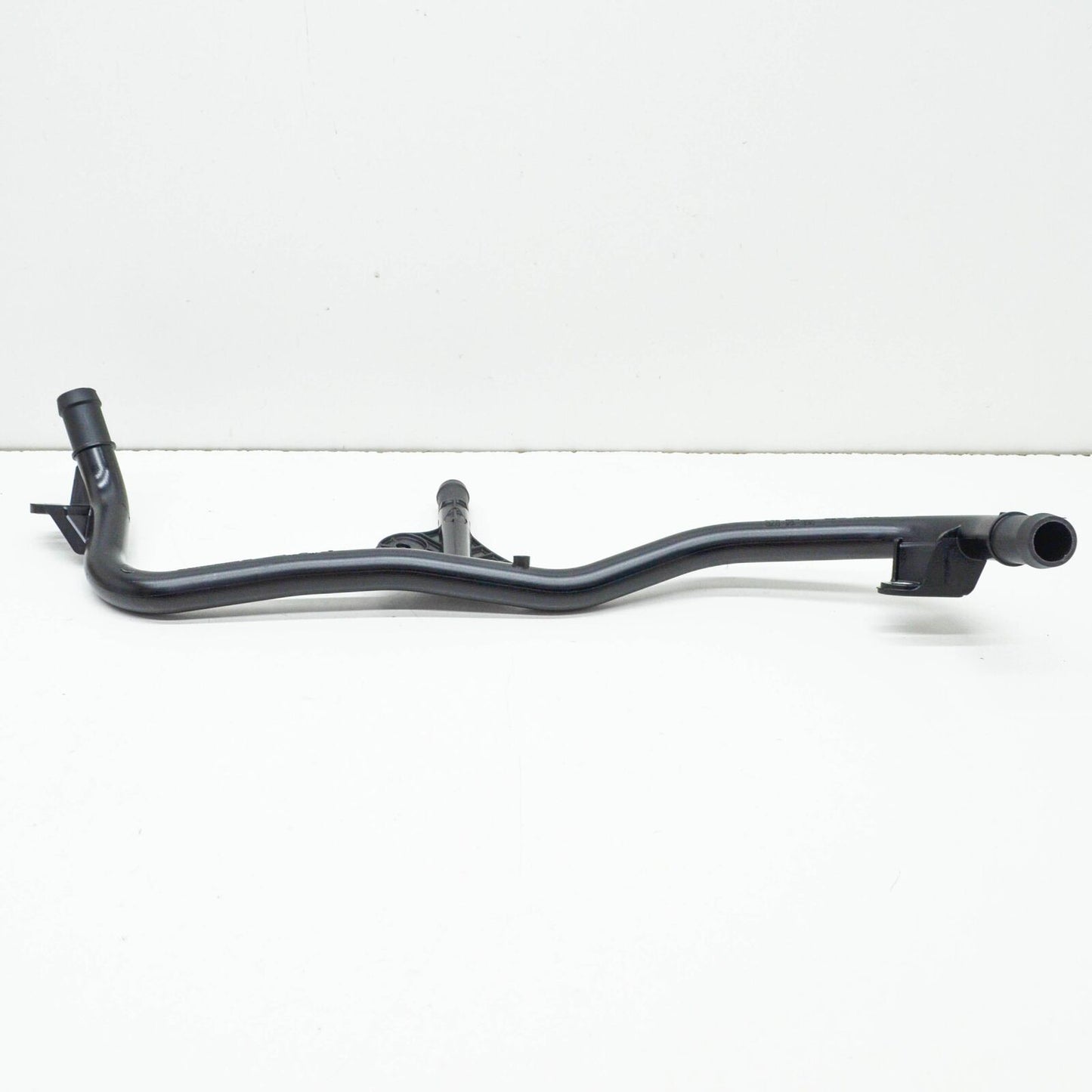 NEW VOLKSWAGEN ARTEON 3H7 ENGINE COOLANT HOSE 05E121070 ORIGINAL