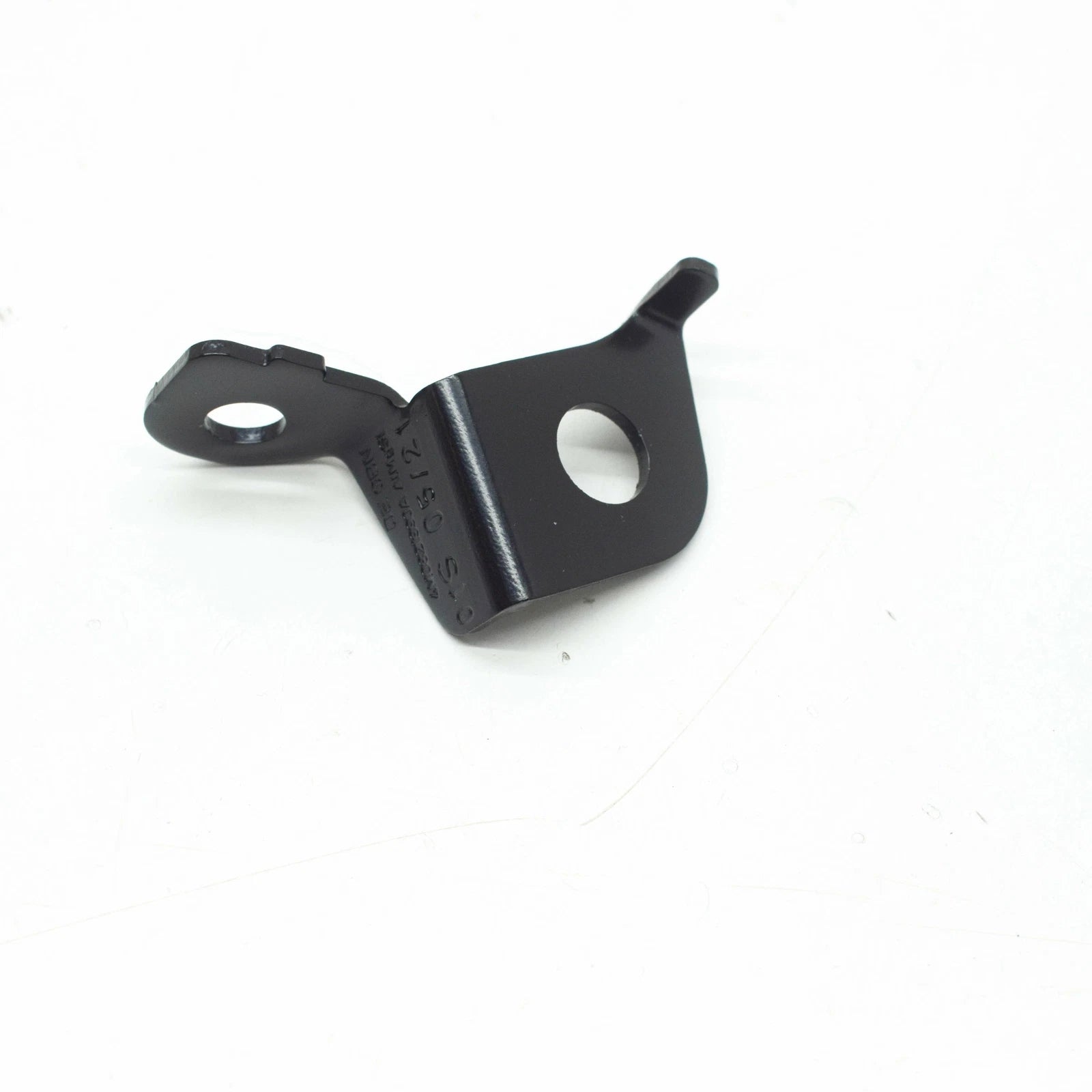 NEW AUDI Q7 4M FRONT RIGHT WHEEHOUSING LINER BRACKET 4M0821990A HE ORIGINAL