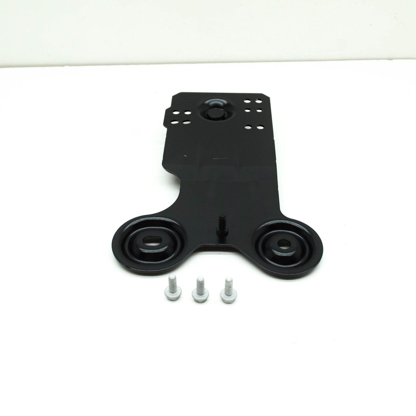 NEW VOLKSWAGEN PASSAT B8 3G HEATER BRACKET 5Q0898595B ORIGINAL