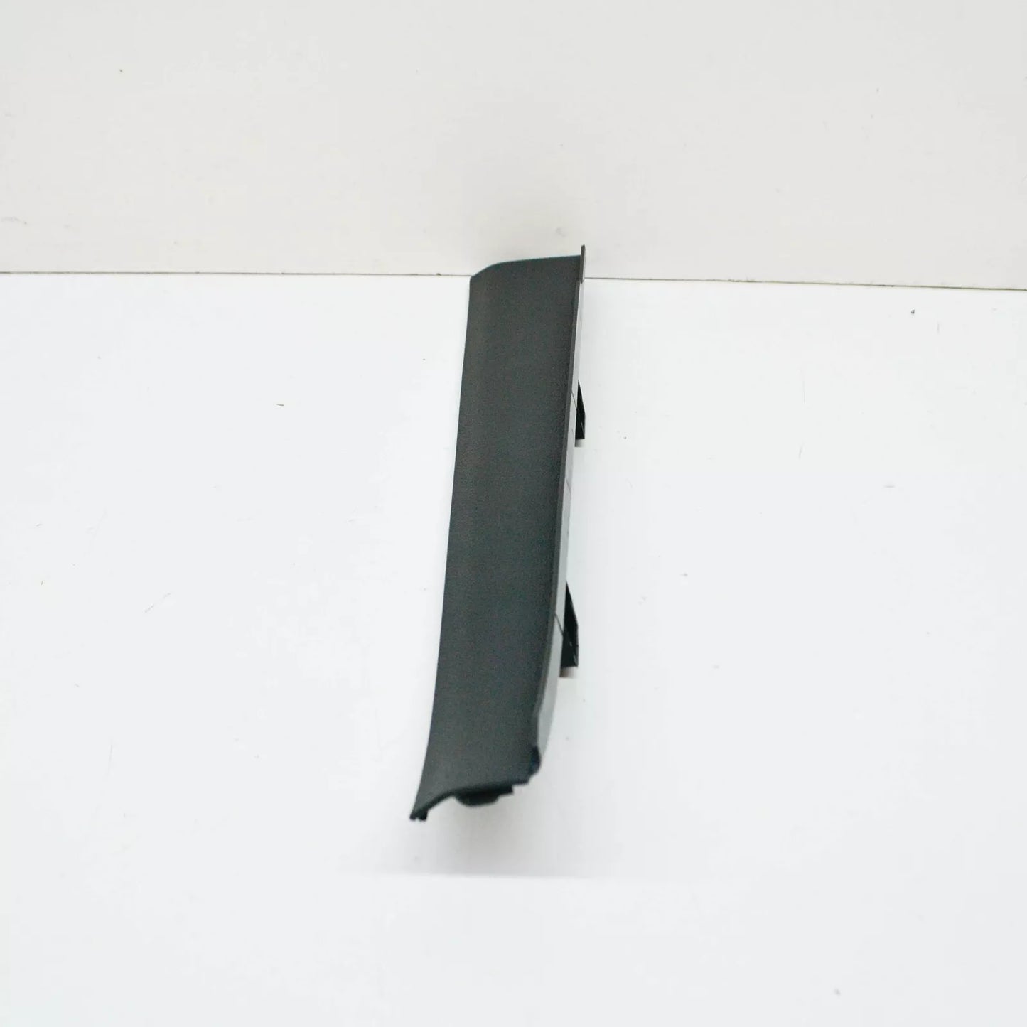 NEW VOLKSWAGEN TIGUAN AD FRONT LEFT CENTER A PILLAR TRIM 5NA86822482V