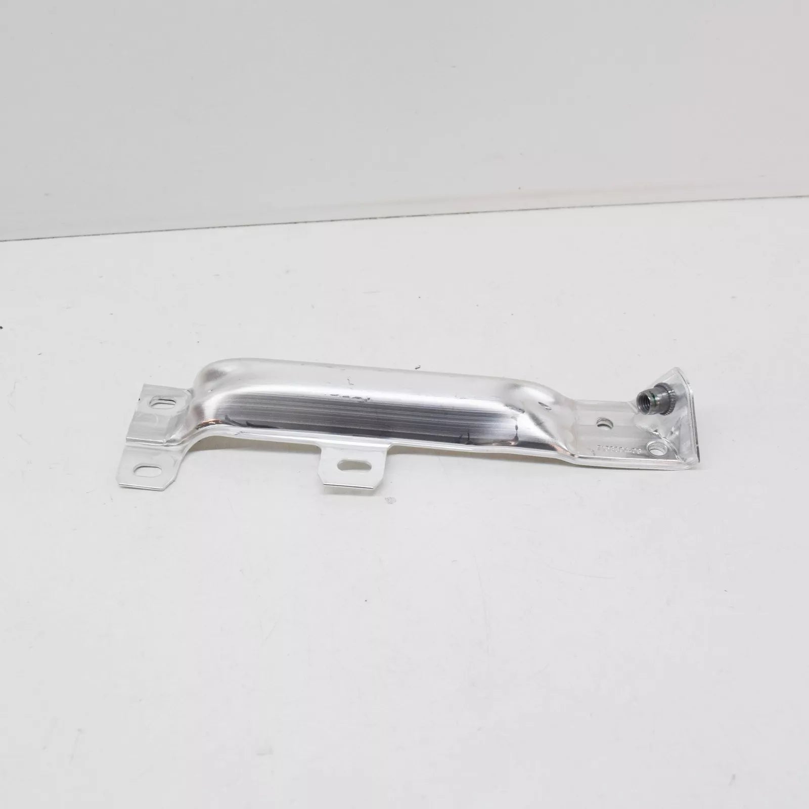 NEW BMW 5 F10 FRONT BUMPER RIGHT BRACKET CONNECTOR 51117158894 2015 ORIGINAL