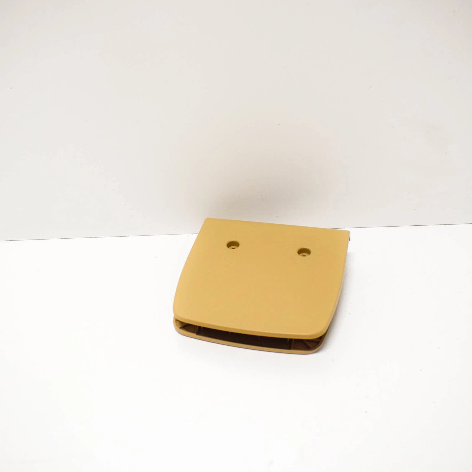 NEW BMW 5 E61 REAR TRUNK FLOOR BEIGE CARPET HANDLE 51476958163 6958163 ORIGINAL