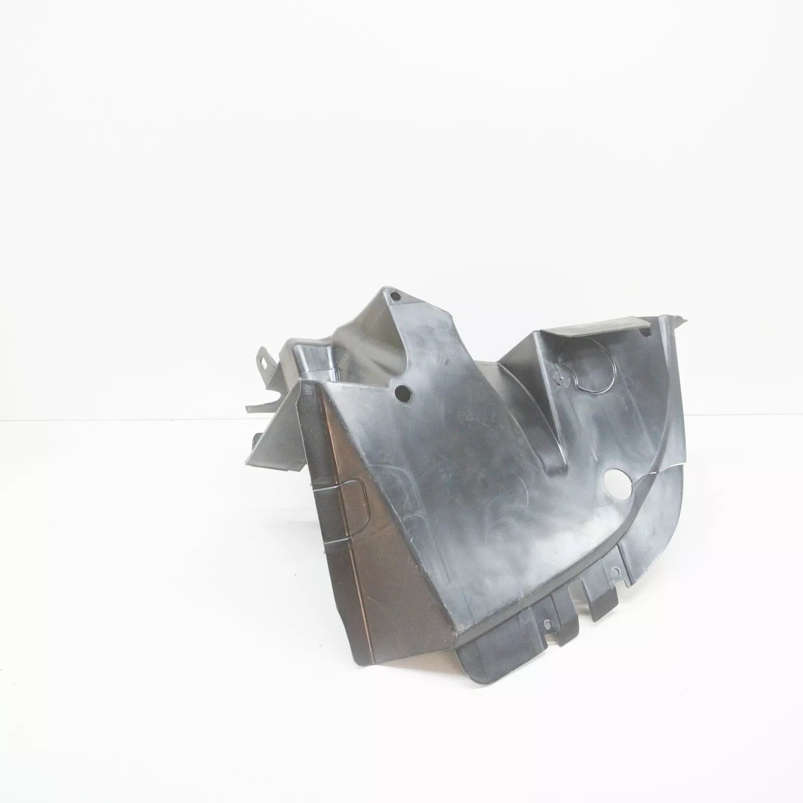 NEW MERCEDES-BENZ C W202 FRONT RIGHT WHEELHOUSE COVERING A2026982830 ORIGINAL